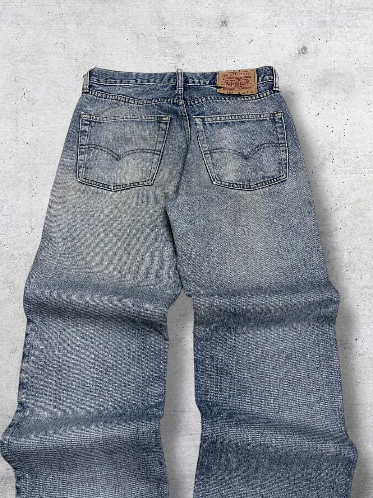Levi's Vintage Clothing VINTAGE 533 LEVIS USA DESIGNER 90S WHISKERING RIPPED DENIM Size US 29 - 12 Thumbnail