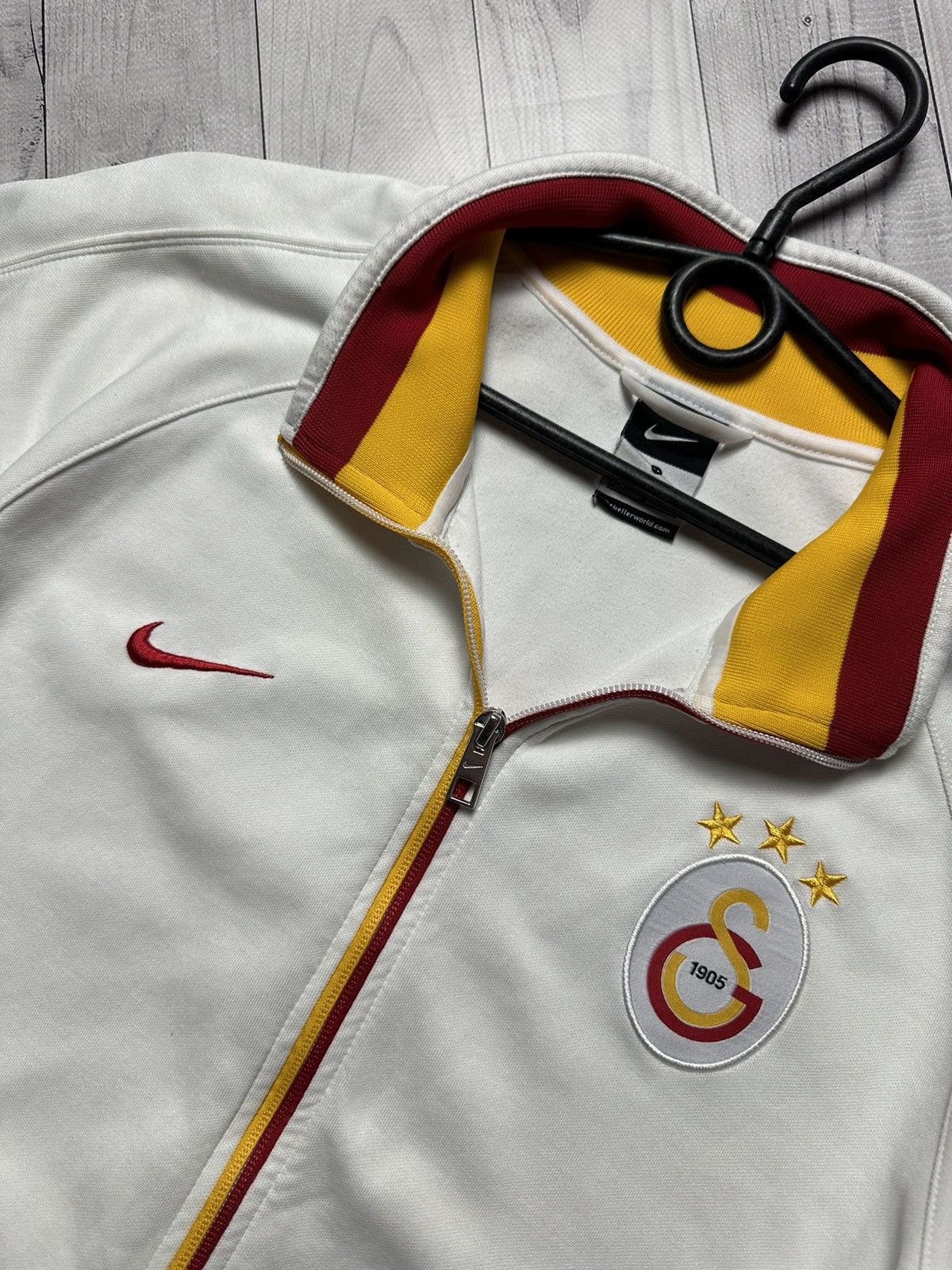 Vintage Vintage Nike Galatasaray soccer track jacket size M logo Size US M / EU 48-50 / 2 - 4 Thumbnail