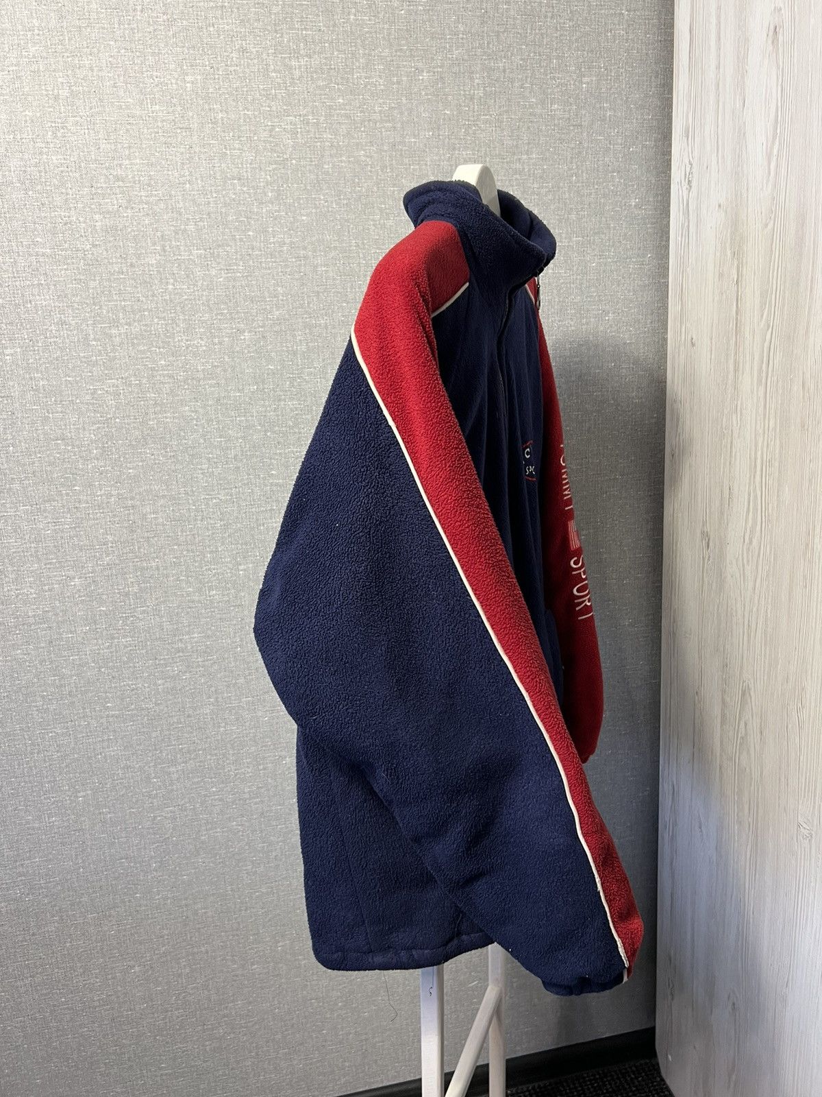 Tommy Hilfiger × Vintage Vintage Tommy Sport Fleece Zip Jacket USA Flag Made in UK Size US L / EU 52-54 / 3 - 12 Thumbnail