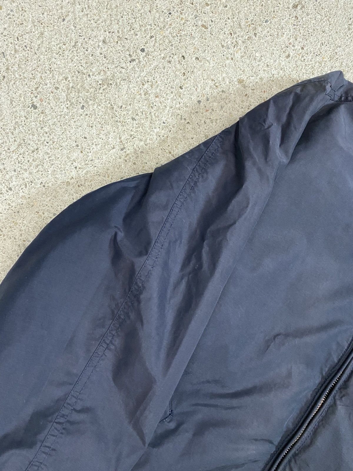 Versace Vintage versace sport windbreaker bomber jacket navy Size US L / EU 52-54 / 3 - 12 Thumbnail