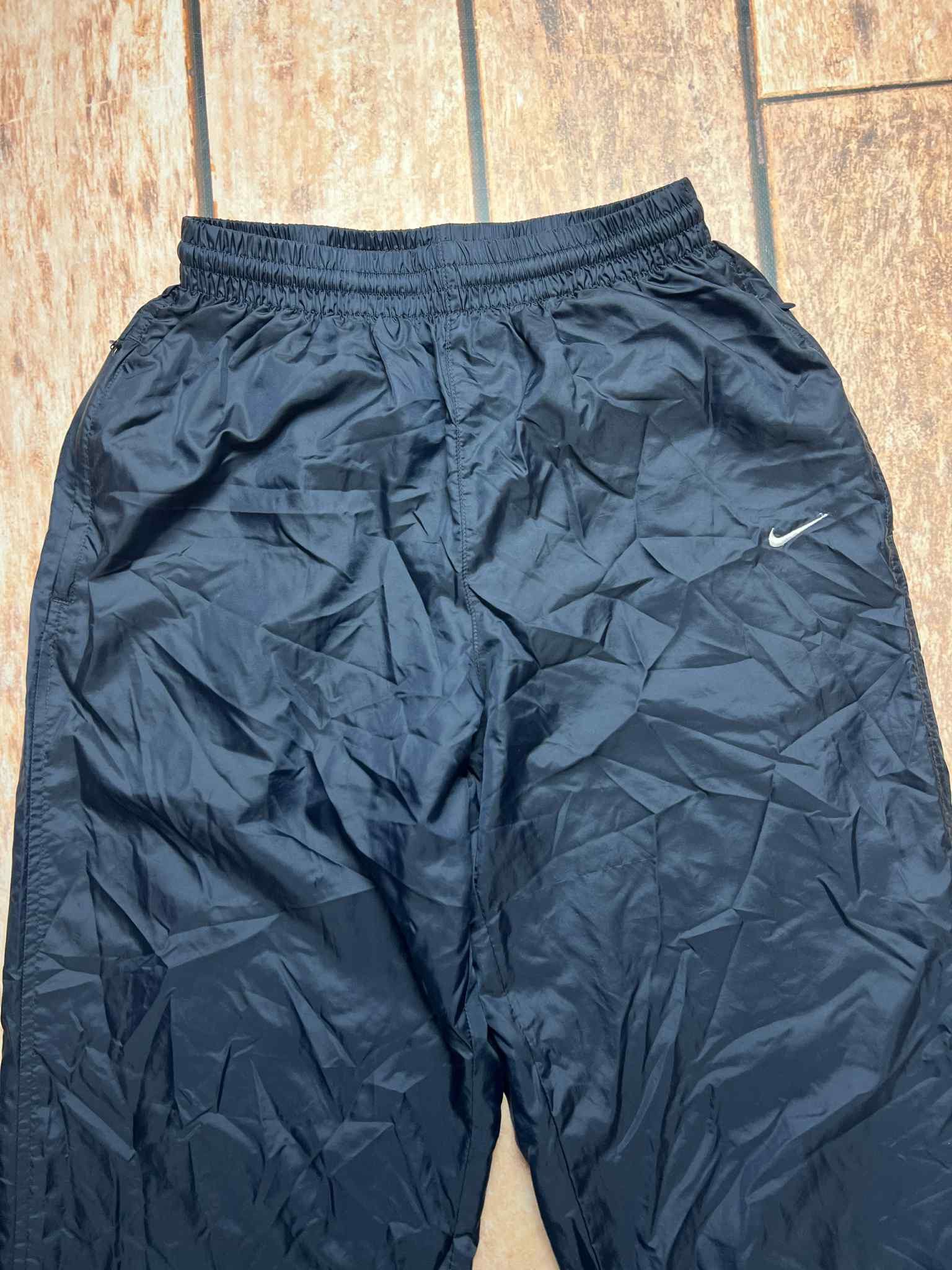Nike Nike sweatpants size S Size US 34 / EU 50 - 2 Thumbnail