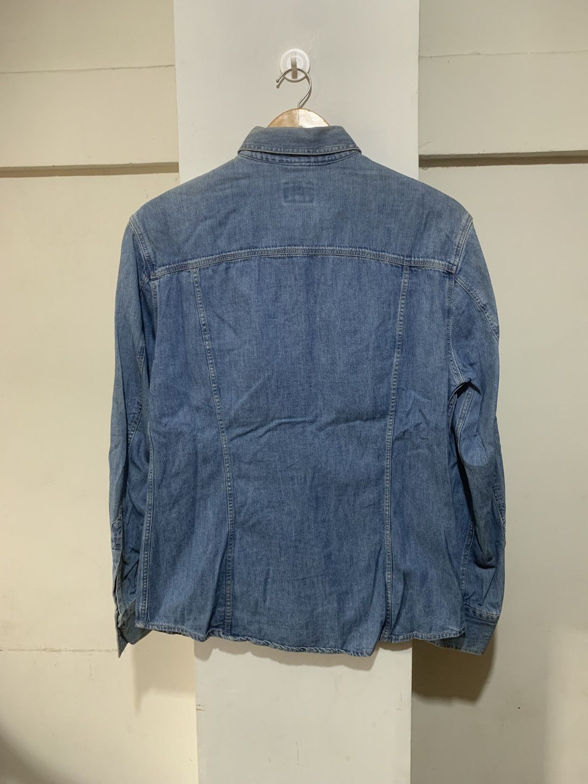 Versace Vintage 90s Istante Versace Denim Shirt w Istante Buttons Size US M / EU 48-50 / 2 - 16 Thumbnail