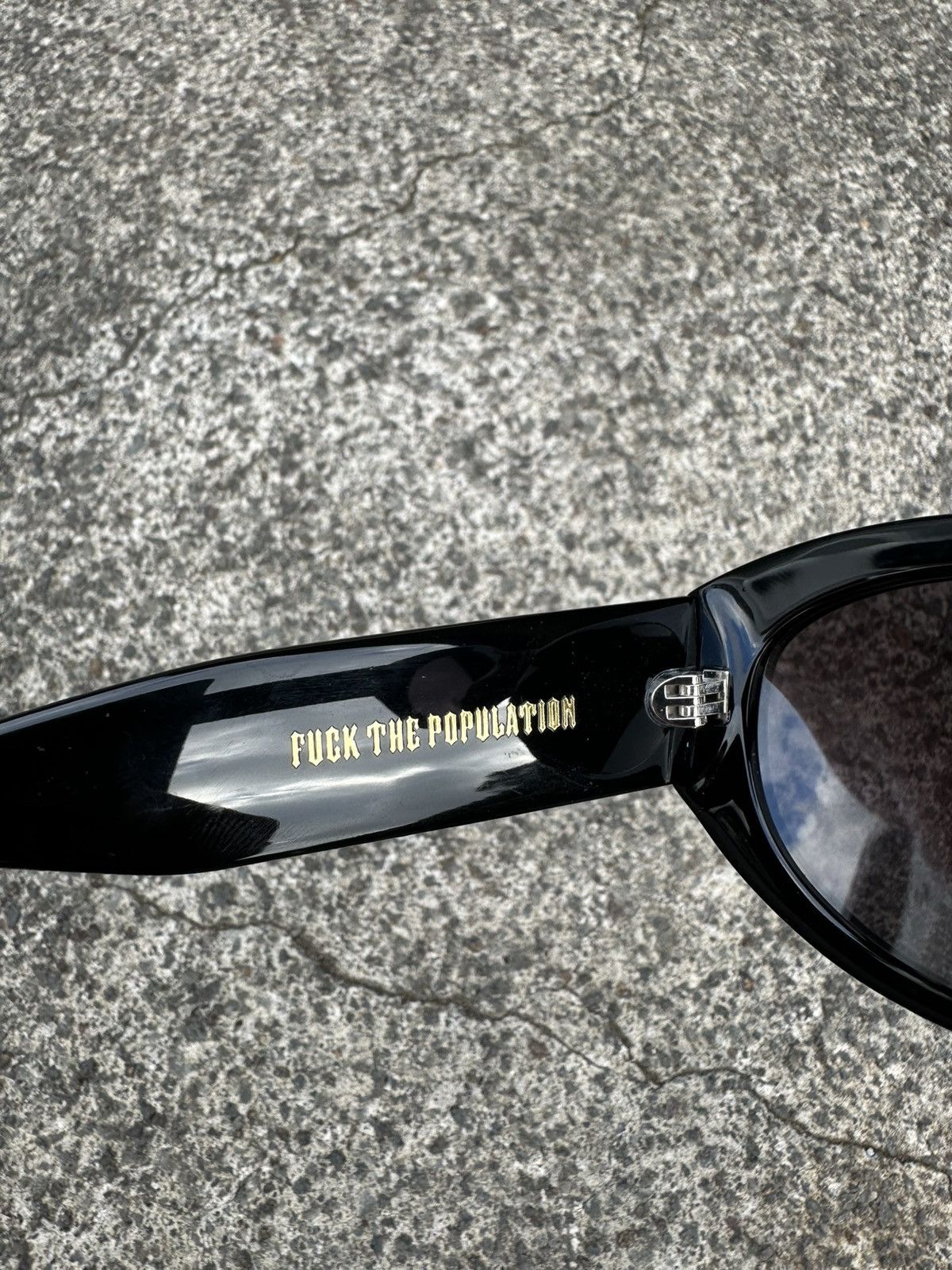 Crap Eyewear × Fuck The Population FTP CRAP EYEWEAR OG Size ONE SIZE - 3 Thumbnail