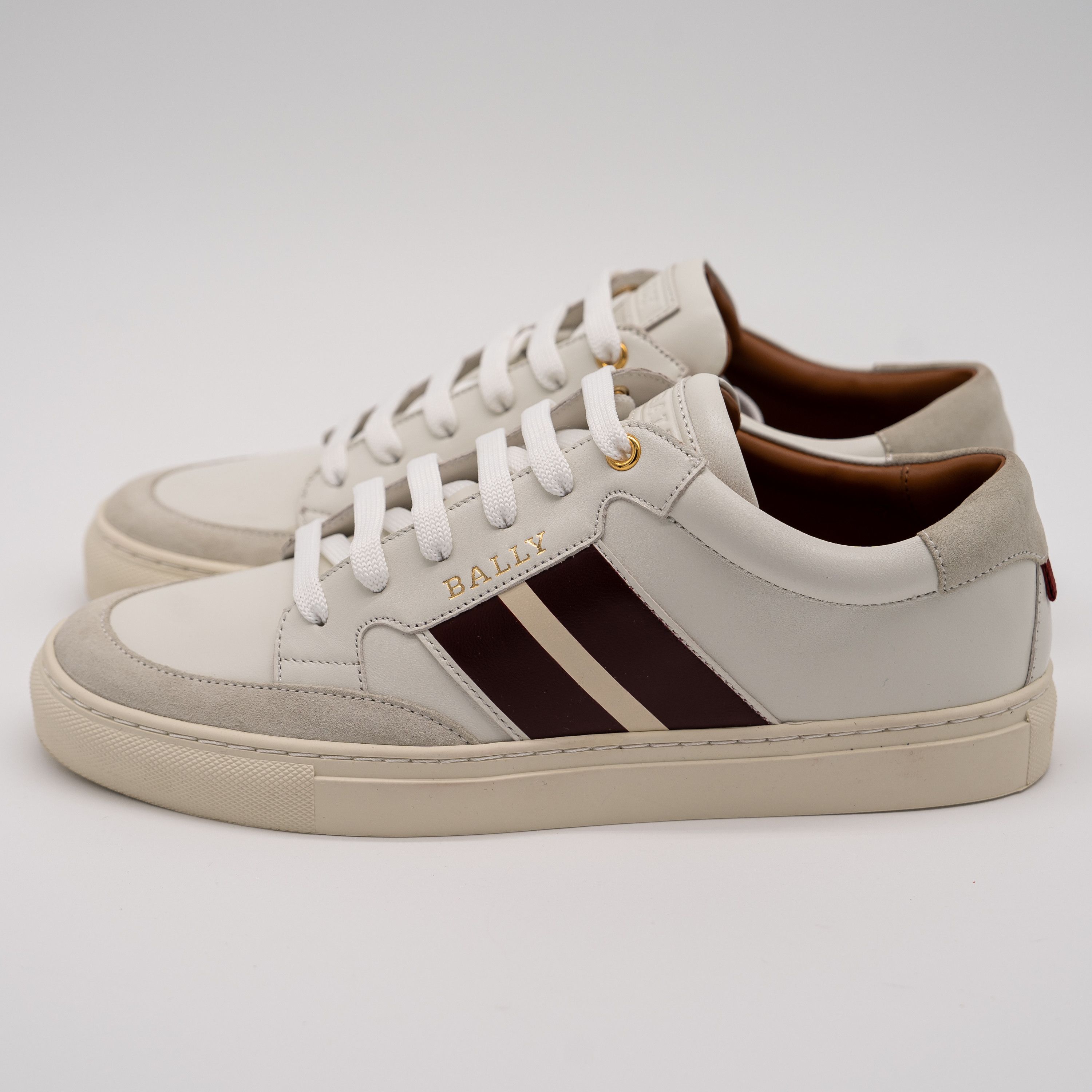 Bally 9.5 Bally Women's Hely White Low-Top Sneakers Red Leather Size US 9.5 / IT 39.5 - 4 Thumbnail