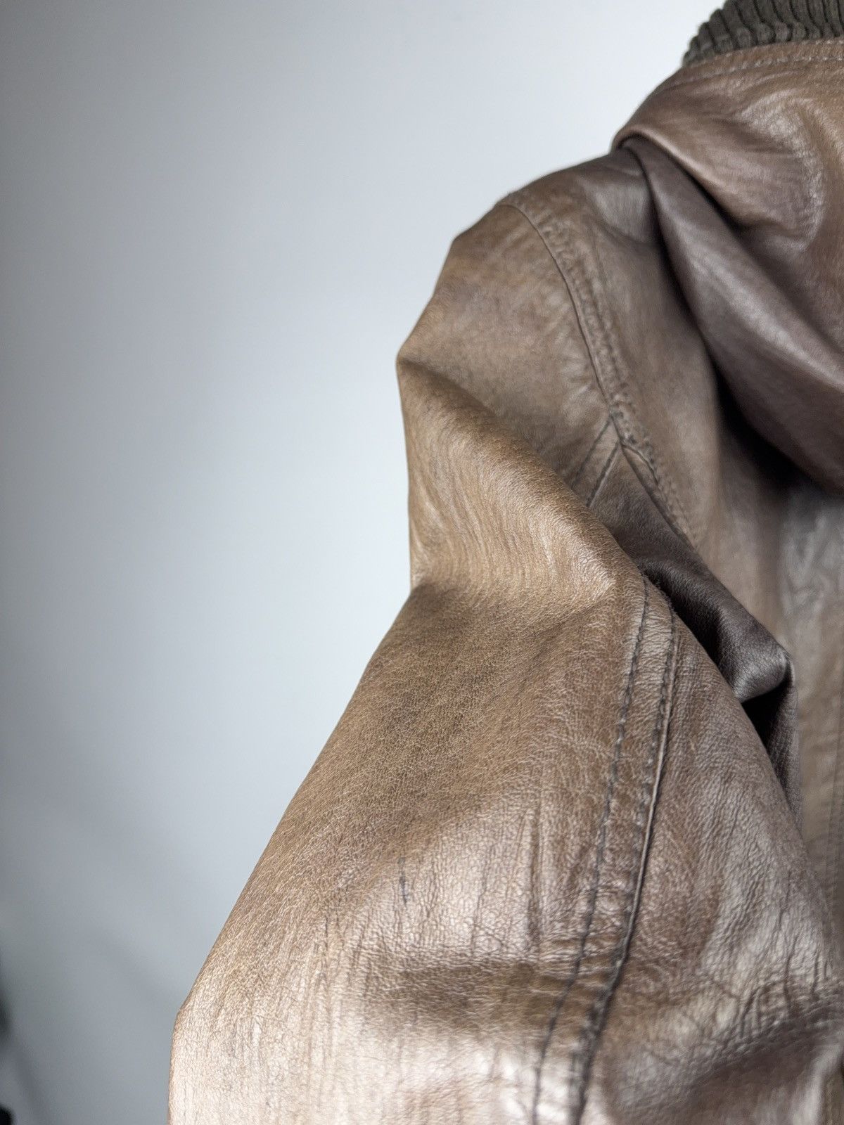 Japanese Brand 90s Retro Avant Garde Brown Leather Hooded Aviator Jacket Size XS / US 0-2 / IT 36-38 - 18 Thumbnail