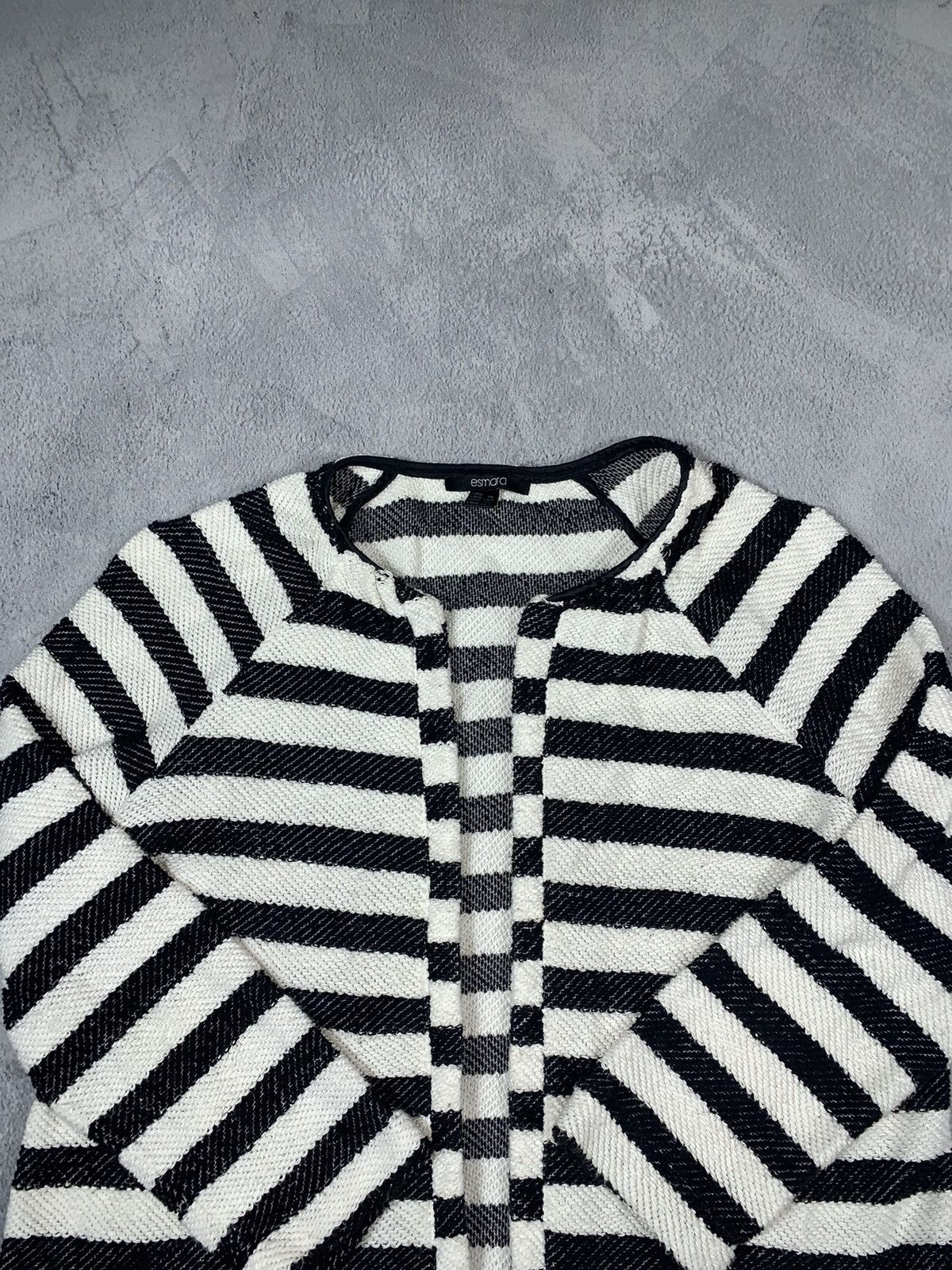 Japanese Brand × Vintage Vintage Y2KJapanese striped cardigan sweater oldmoney size L Size L / US 10 / IT 46 - 4 Thumbnail
