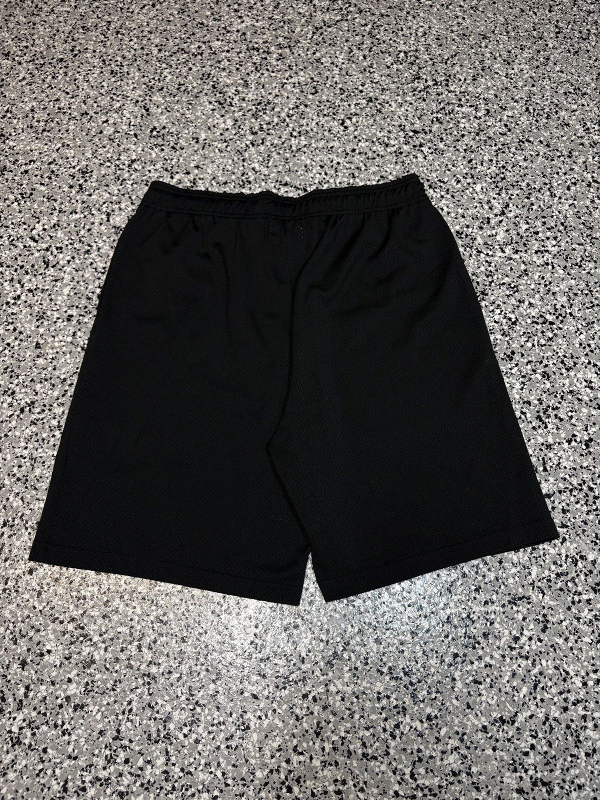 Warren Lotas 2023 Warren Lotas Black/Orange Barb Wired Gym Shorts Size XL Size US 34 / EU 50 - 2 Thumbnail