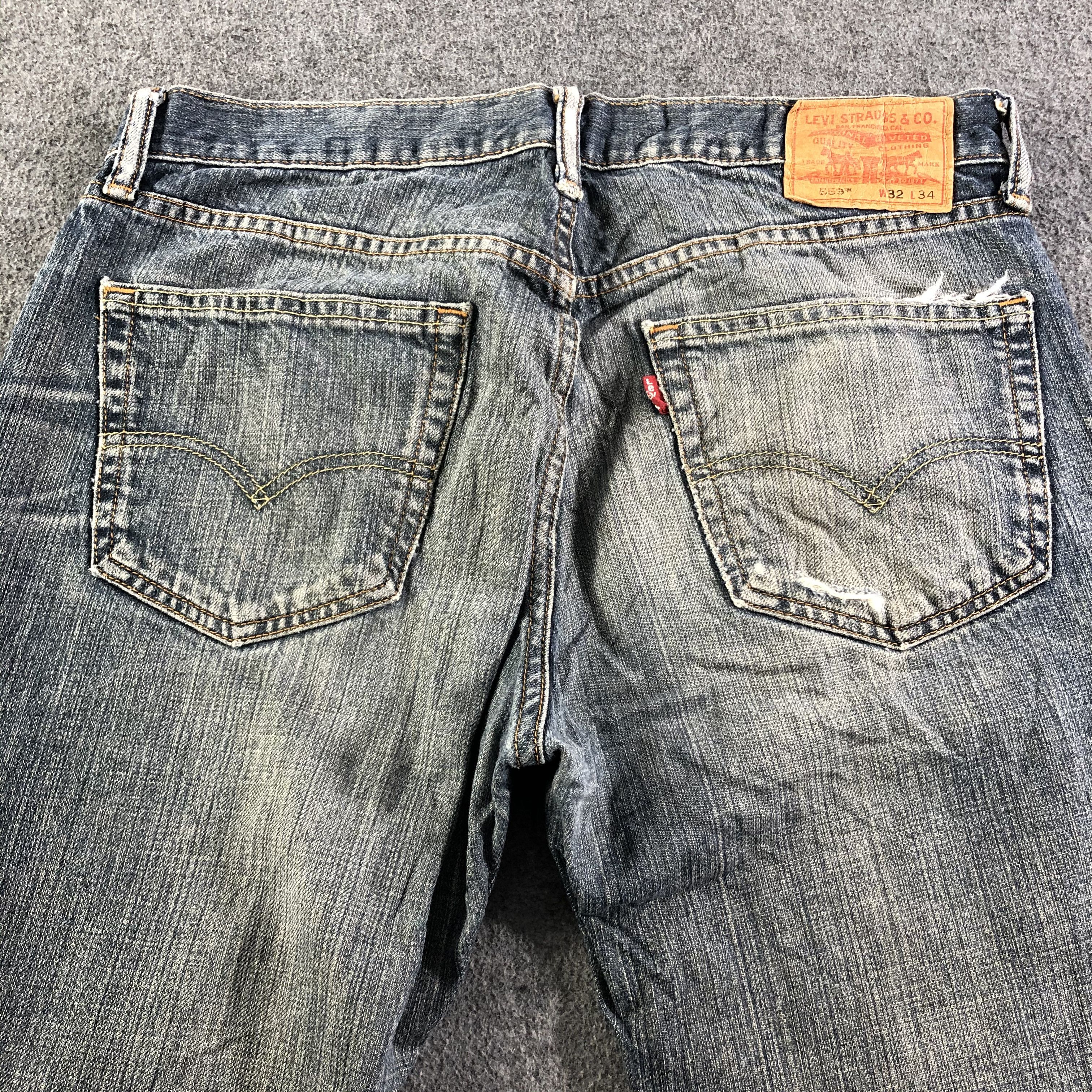 Levi's Vintage Blue Wash Levis 559 Jeans-J3026 Size US 35 - 4 Thumbnail