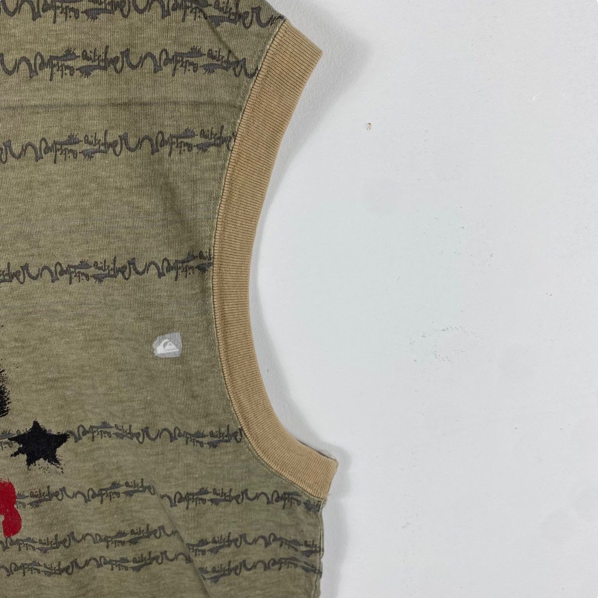 Quiksilver Vintage 00's QUIKSILVER JAPAN Full Print Sleeveless Tank Top Size US L / EU 52-54 / 3 - 3 Thumbnail