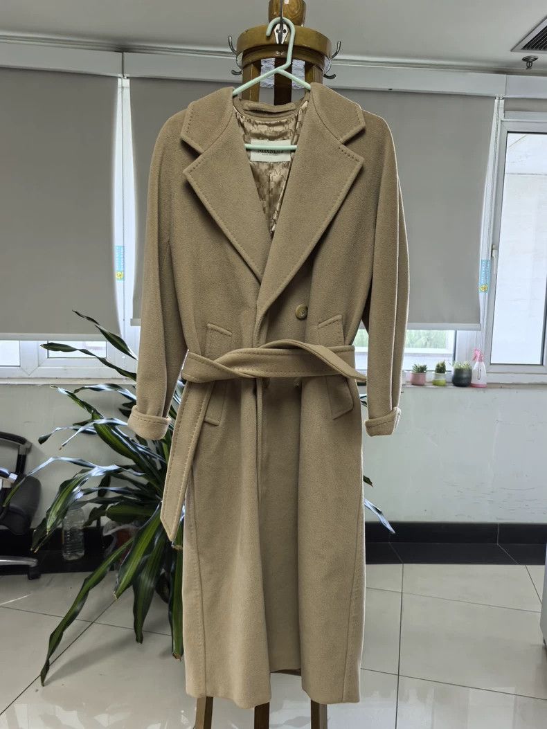 Max Mara Max Mara Coats Size L / US 10 / IT 46 - 1 Thumbnail