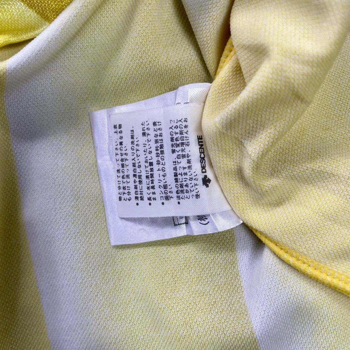Umbro × Vintage Umbro Kashiwa Reysol Home 1999 Stoichkov #8 Soccer Jersey Size US L / EU 52-54 / 3 - 8 Thumbnail