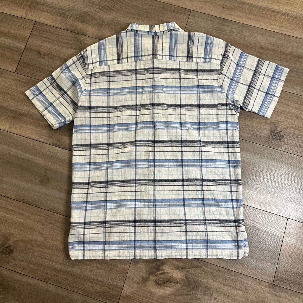 Patagonia Patagonia Blue Athletic Casual Buttonup Men Medium Bin E-27 Size US M / EU 48-50 / 2 - 6 Thumbnail