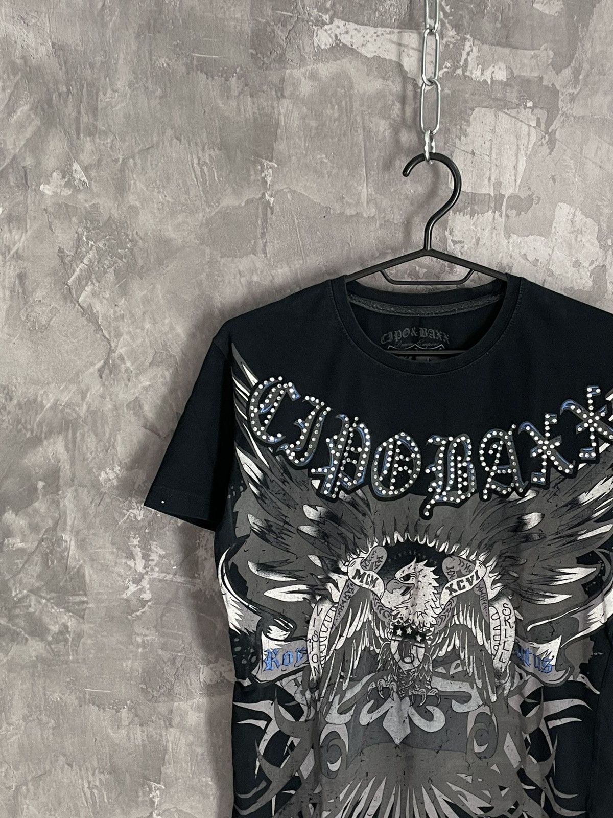 Affliction × Japanese Brand × Vintage Y2K Affliction Womens Grunge Rhinestone Glamour T-Shirt Size M / US 6-8 / IT 42-44 - 3 Thumbnail