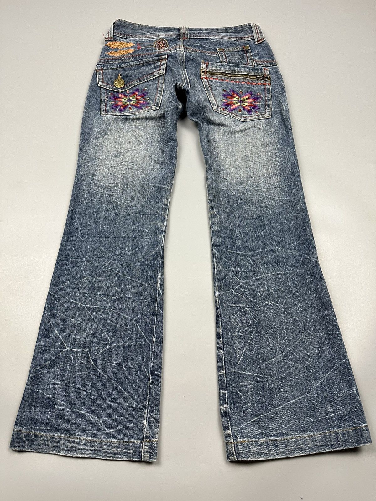 If Six Was Nine × Le Grande Bleu (L.G.B.) Japanese Style Embroidered Flared Jeans Size US 27 - 4 Thumbnail