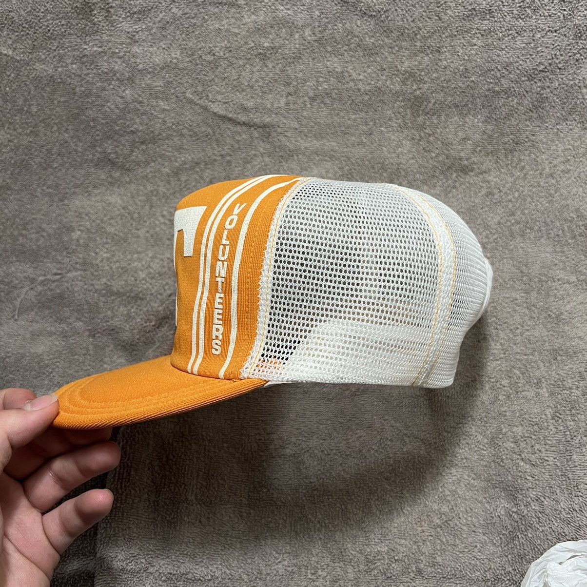 NCAA × Vintage Vintage 70s Tennessee Volunteers Mesh Trucker Hat SnapBack Size ONE SIZE - 5 Thumbnail