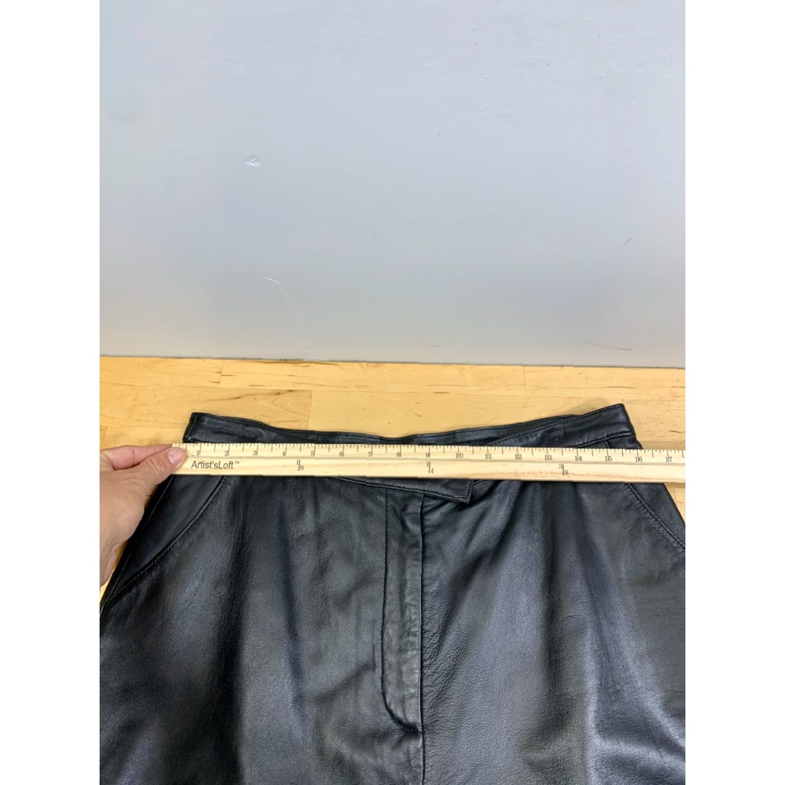 Alfani VINTAGE Alfani Leather Pants Womens 14 Black 30" Inseam Size 36" / US 14 / IT 50 - 4 Thumbnail