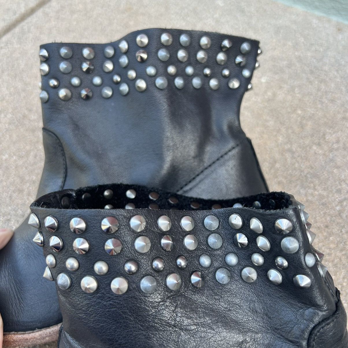 Zadig & Voltaire ZADIG & VOLTAIRE~Black Leather Studded Ankle Bootie~7/7.5/38 Size US 8 / IT 38 - 10 Thumbnail