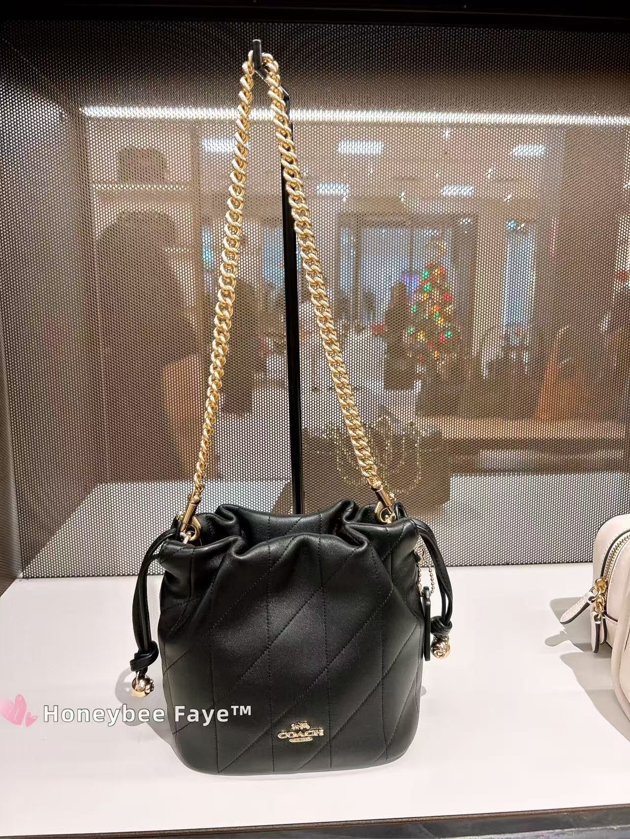 Coach Faye Mini Drawstring Bag With Quilting CDB69 Size ONE SIZE - 2 Thumbnail