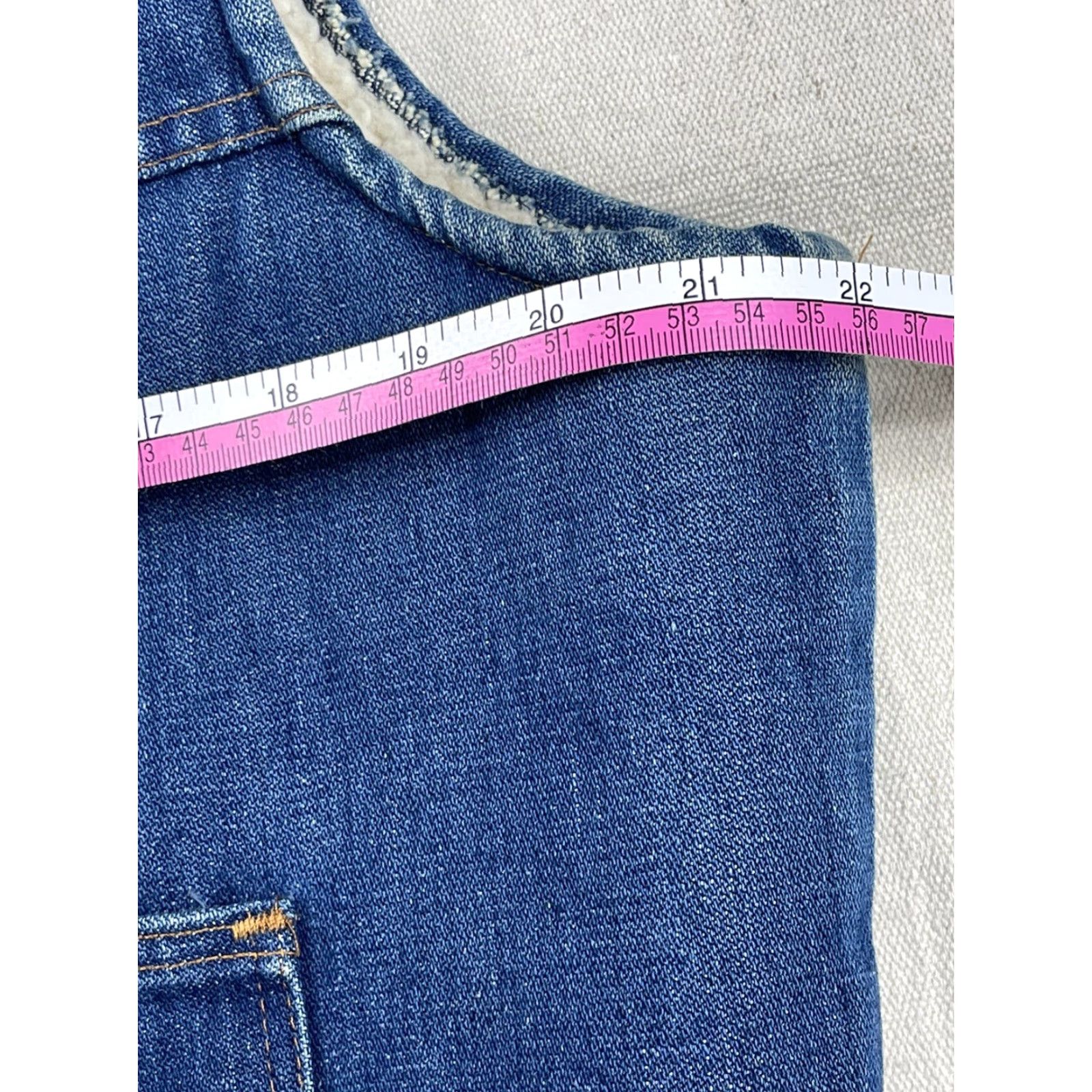 Wrangler VINTAGE Wrangler Denim Jean Vest Blue Sz L USA Sanforized Sherpa Lined 70s 80s Size US 33 - 6 Thumbnail
