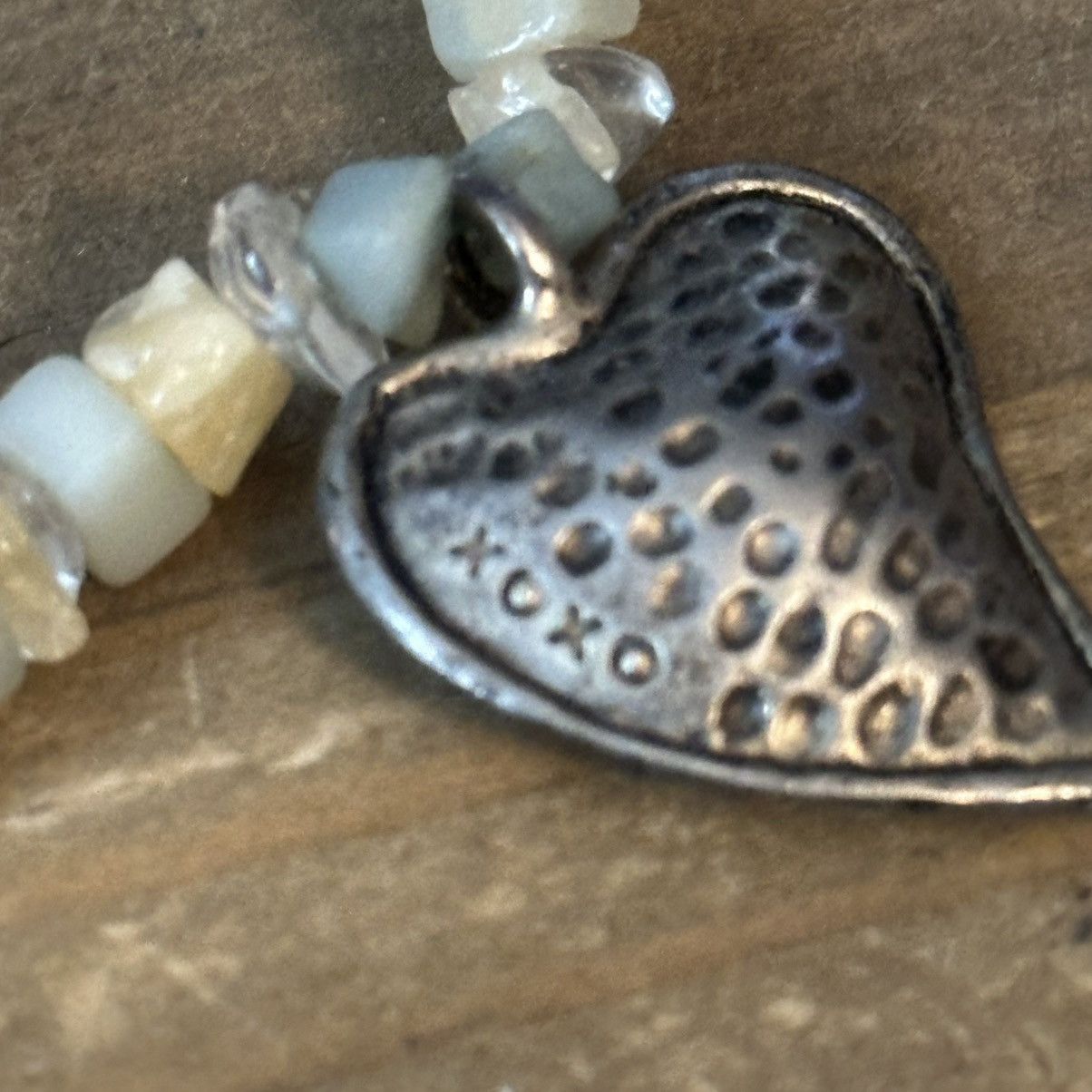Other Natural sone chip heart charm bracelet Size ONE SIZE - 5 Thumbnail