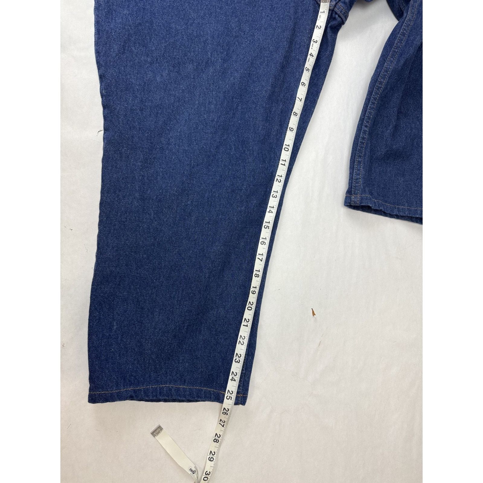 L.L. Bean LL Bean Men's Natural Fit Jeans 100% Cotton Relaxed 42 * 28 Size US 42 / EU 58 - 4 Thumbnail