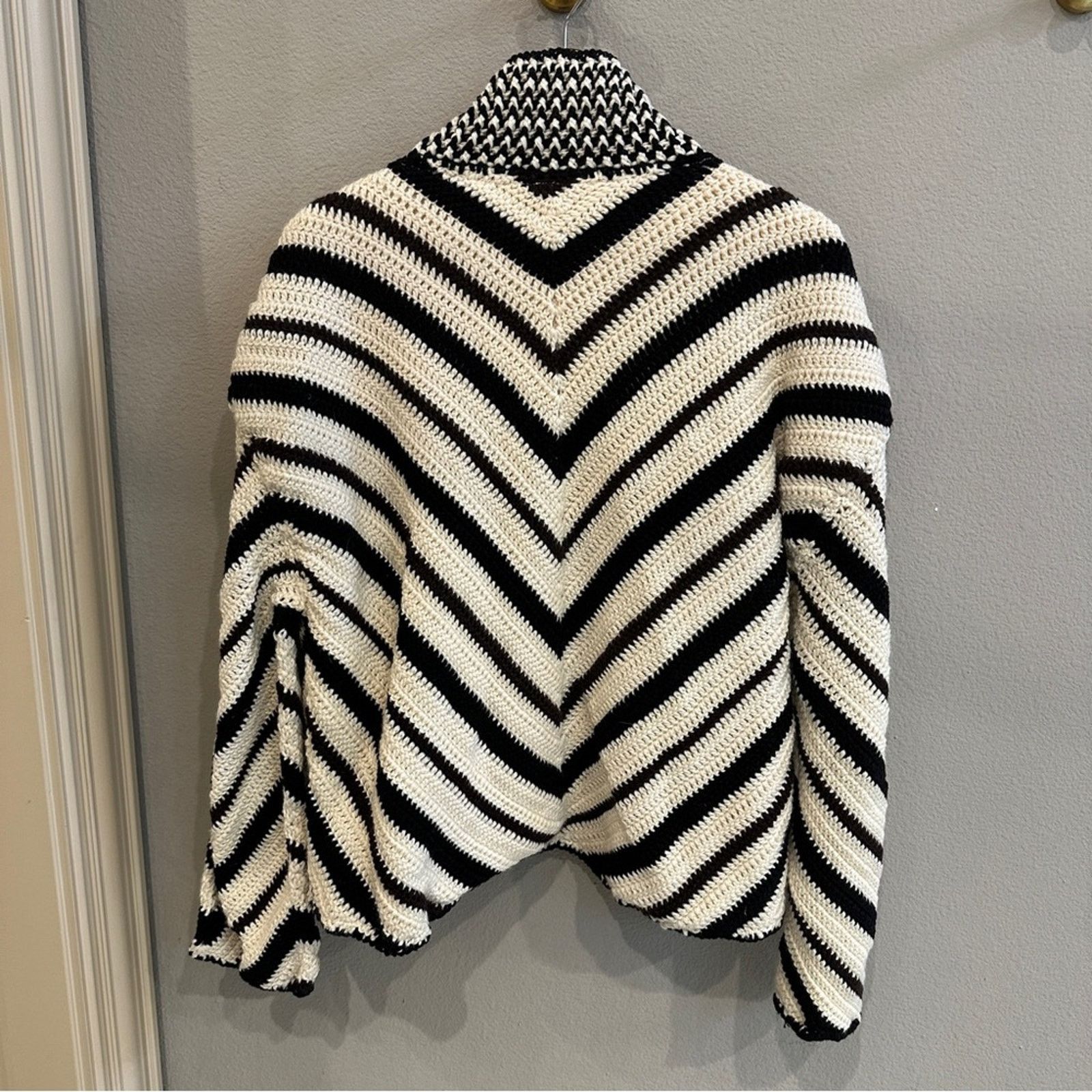 Urban Outfitters MANDINGA | Urban Outfitters | XL Black & Cream Knit Jacket Size XL / US 12-14 / IT 48-50 - 11 Thumbnail