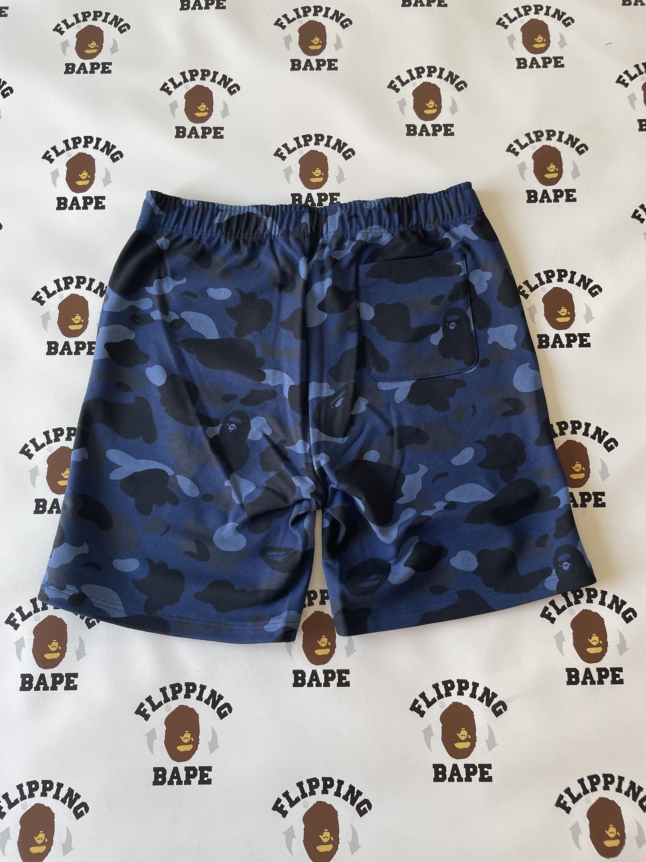 Bape BAPE COLOR CAMO SHARK SWEAT SHORTS Size US 32 / EU 48 - 3 Thumbnail