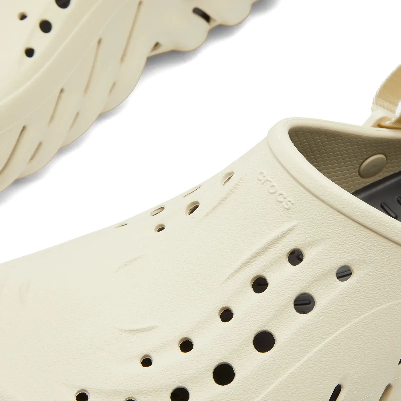 Crocs Crocs Crocs Echo Clog Bone Black 207937-2YJ US 12 EU 46-47 Size US 12 / EU 45 - 3 Thumbnail