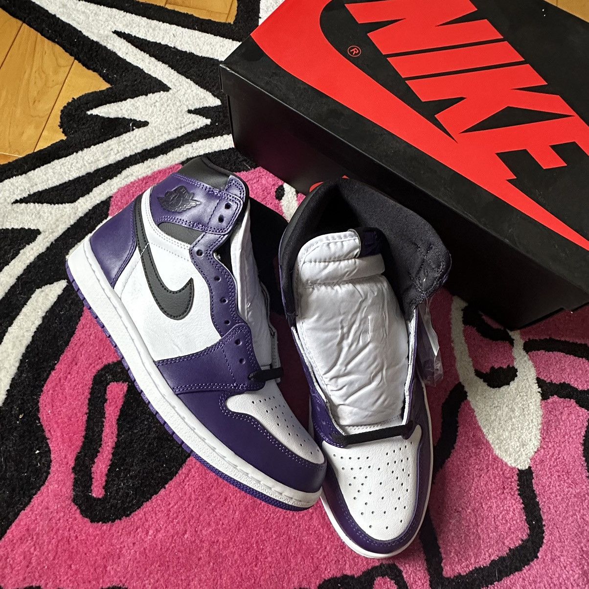 Jordan Brand Jordan 1 Retro High Court Purple White Size US 10 / EU 43 - 1 Thumbnail