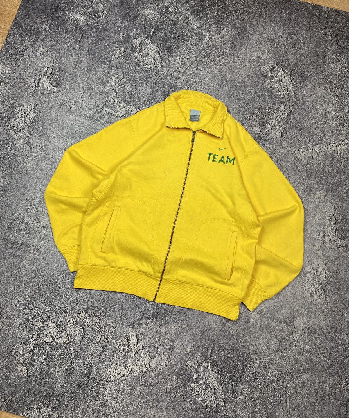 Nike Vintage 00s Nike Team Yellow Full Zip High Neck Y2K Size US L / EU 52-54 / 3 - 2 Thumbnail