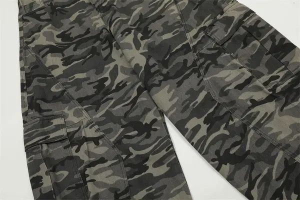 Japanese Brand Camouflage men's loose wide-leg cargo scimitar jeans Size US 34 / EU 50 - 6 Thumbnail
