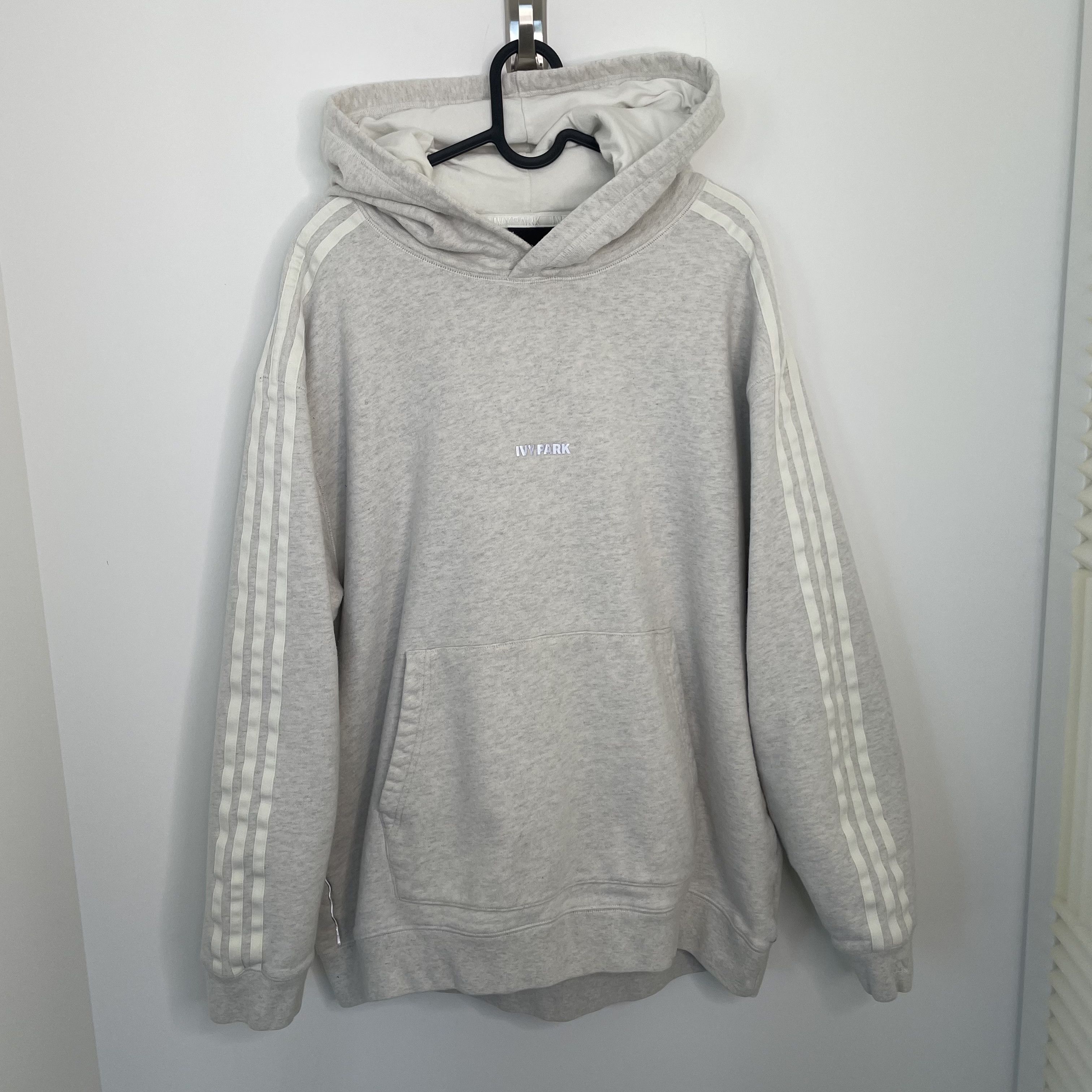 Adidas × Ivy Park Adidas Ivy Park Beyoncé Oversized Hoodie Grey/Cream M Size M / US 6-8 / IT 42-44 - 1 Thumbnail