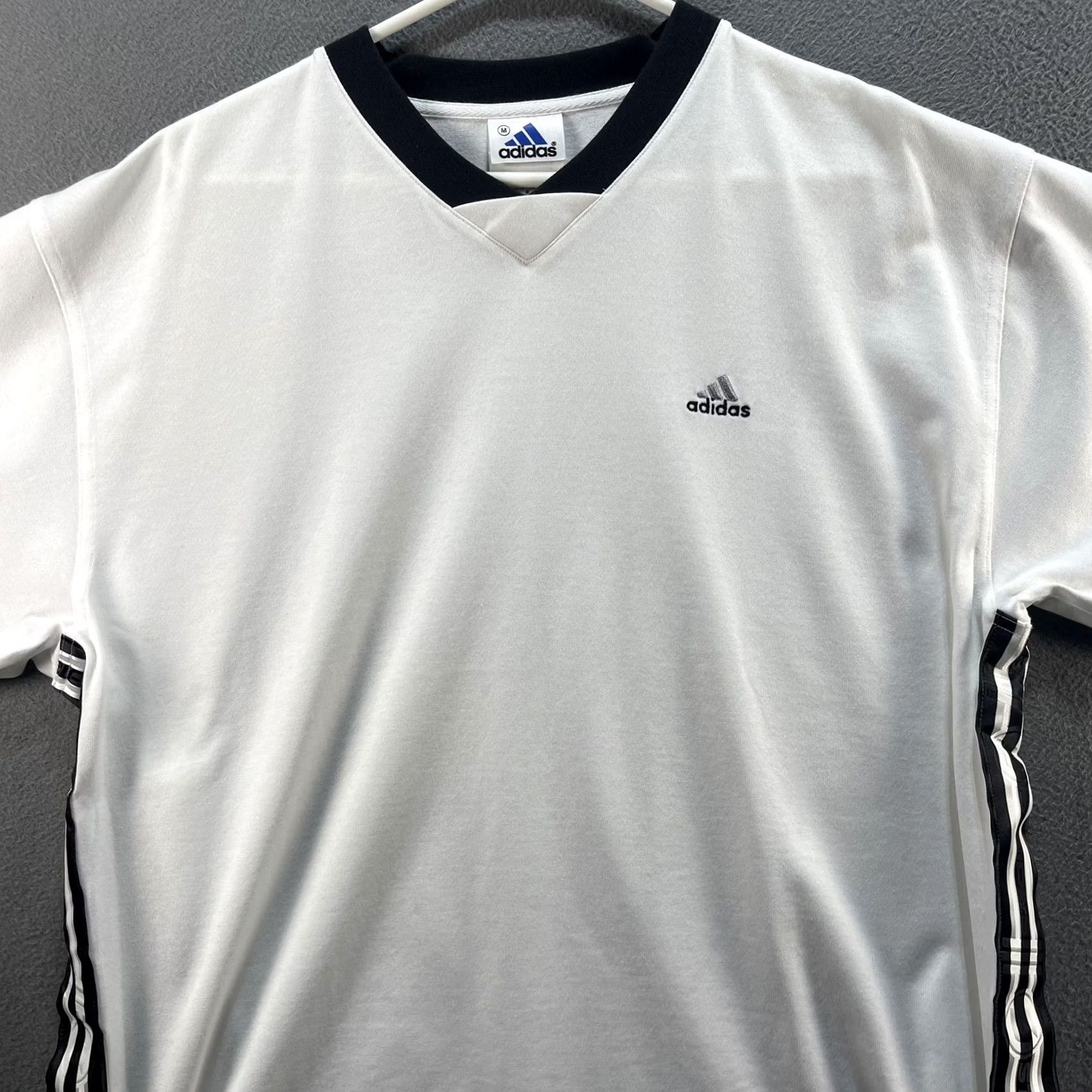 Adidas Adidas Shirt Mens Medium White Black V Neck Three Stripes Athletic 2000s Y2K Size US M / EU 48-50 / 2 - 2 Thumbnail