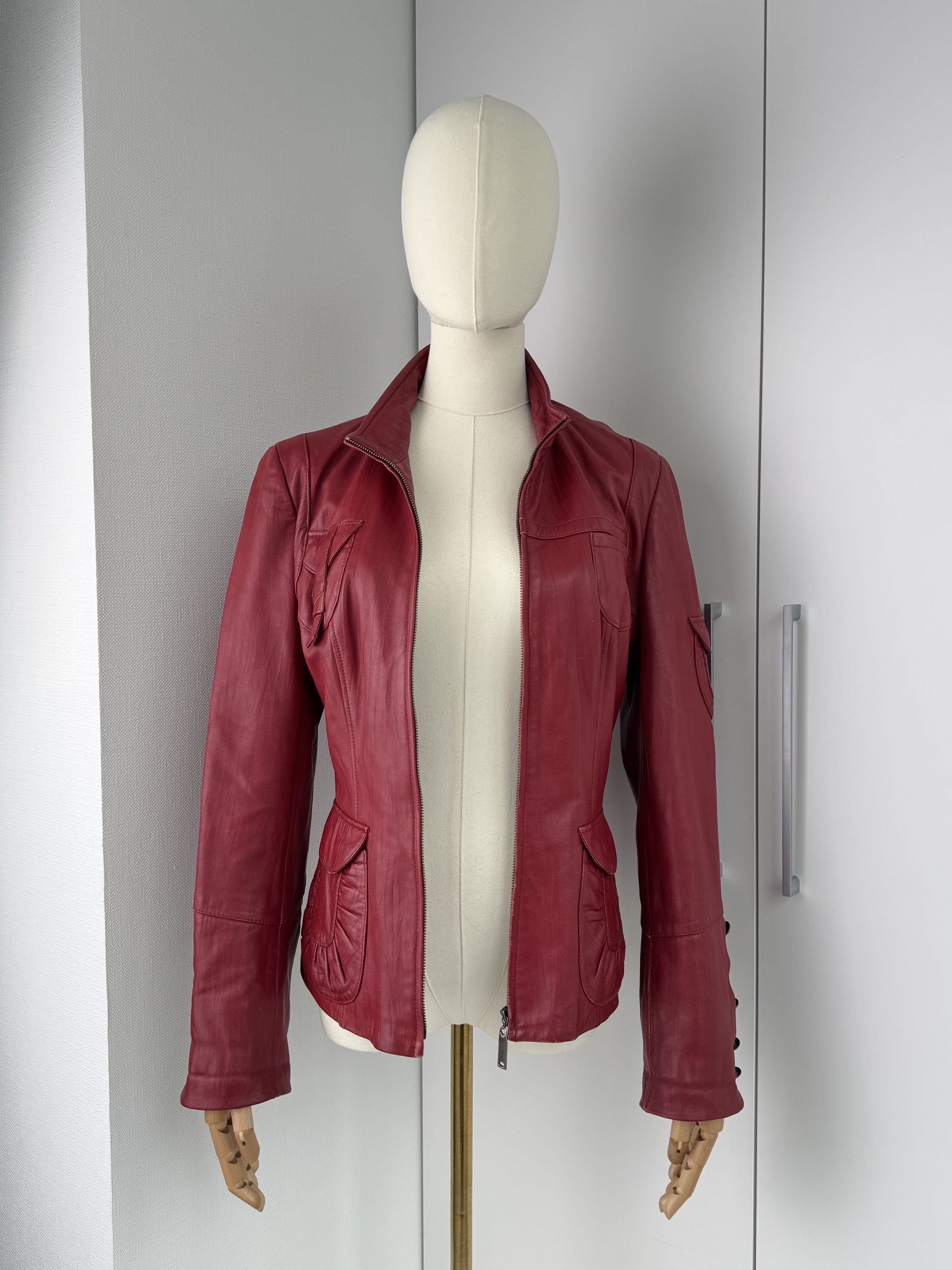 Vintage Women Red Leather Jacket Y2K Vintage Fitted Zip Up Style Size S / US 4 / IT 40 - 3 Thumbnail