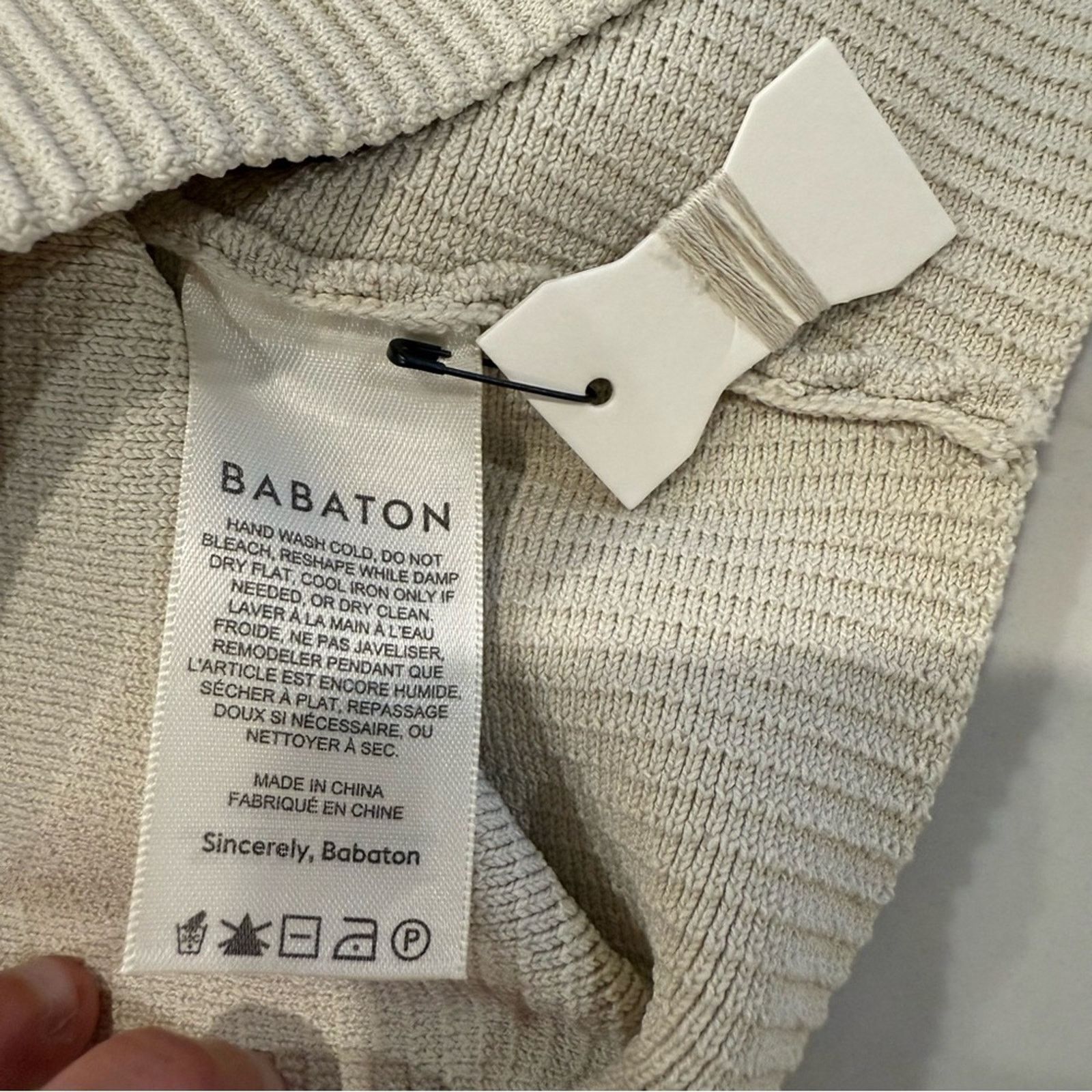 Aritzia Babaton Aritzia NWT SculptKnit OneShoulder CropTank Womens S Size S / US 4 / IT 40 - 11 Thumbnail