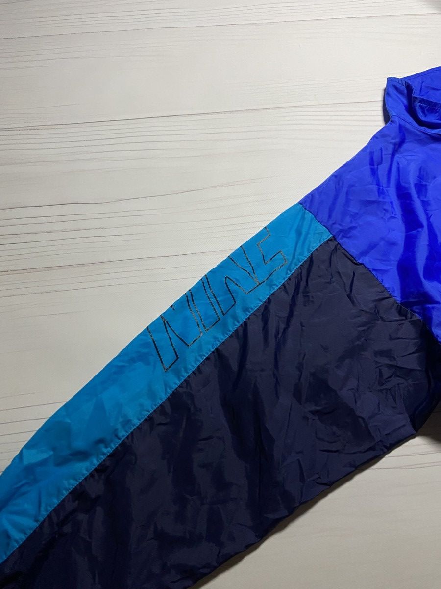 Nike × Vintage Vintage Nike 90’s Big Logo nylon y2k light jacket Retro Size US L / EU 52-54 / 3 - 10 Thumbnail
