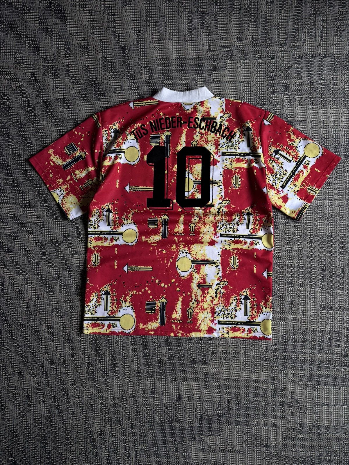 Vintage Vintage 90s Uhlsport Eintracht Frankfurt Soccer Jersey #10 Size US XL / EU 56 / 4 - 7 Thumbnail