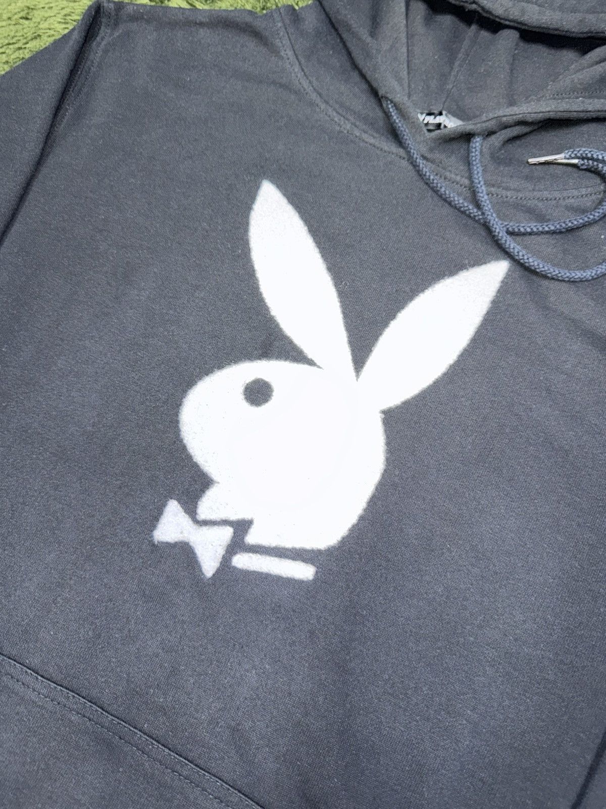 Playboy [XL] playboy japan light weight fleece logo hoodie black Size US XL / EU 56 / 4 - 2 Thumbnail
