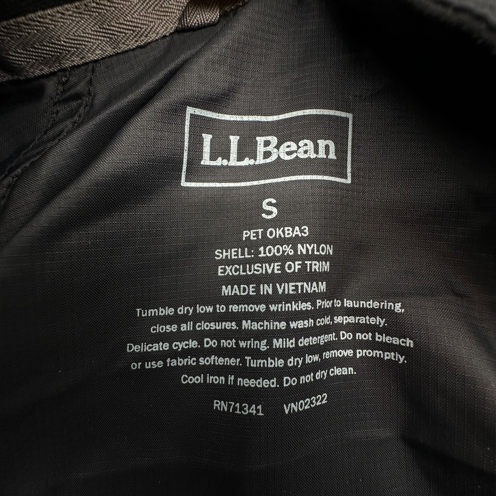 L.L. Bean LL Bean Stowaway Windbreaker Jacket Womens Petite Small Size S / US 4 / IT 40 - 3 Thumbnail
