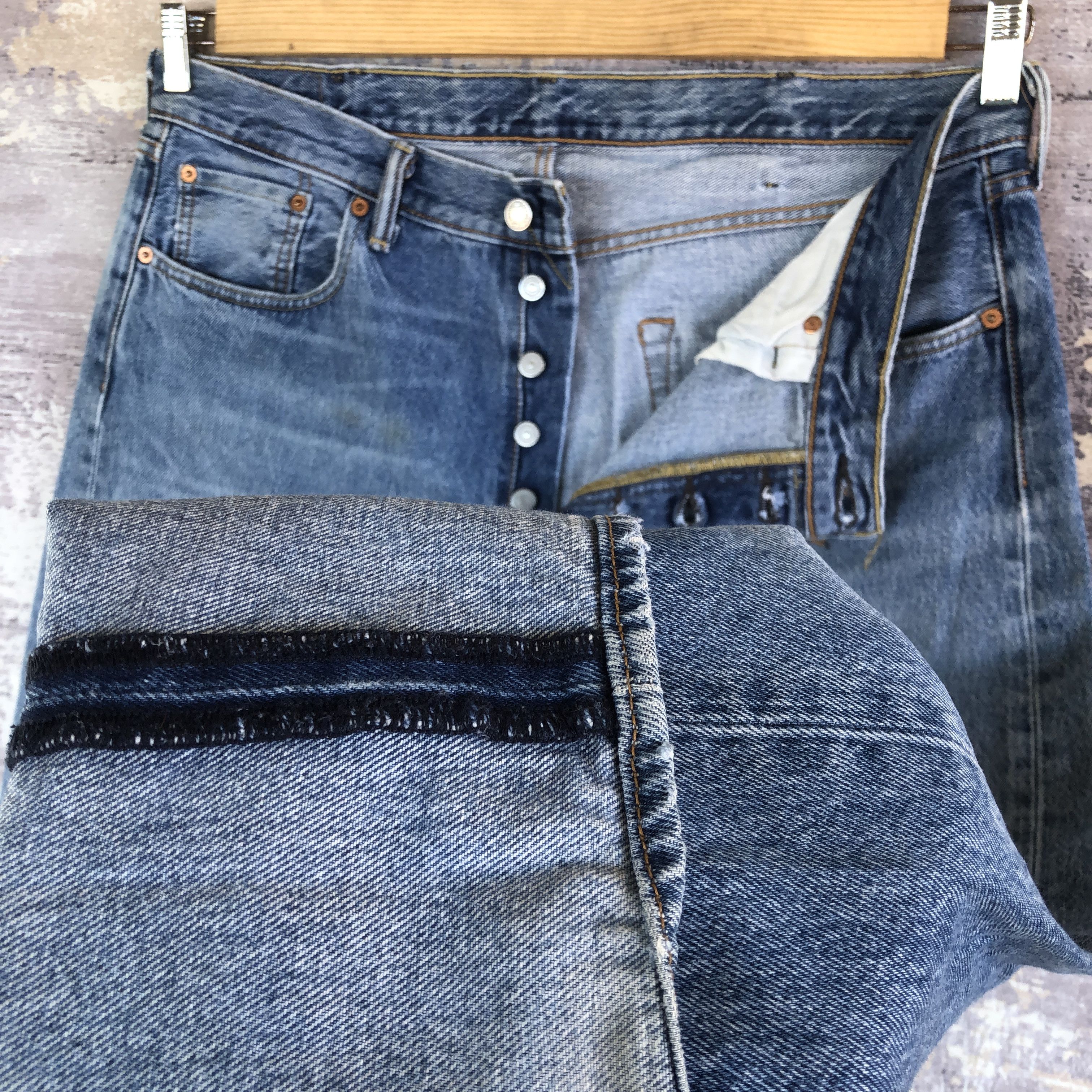 Levi's Vintage Y2K Levis 501 Faded Jeans Levi's Light Wash Denim Size US 38 / EU 54 - 8 Thumbnail