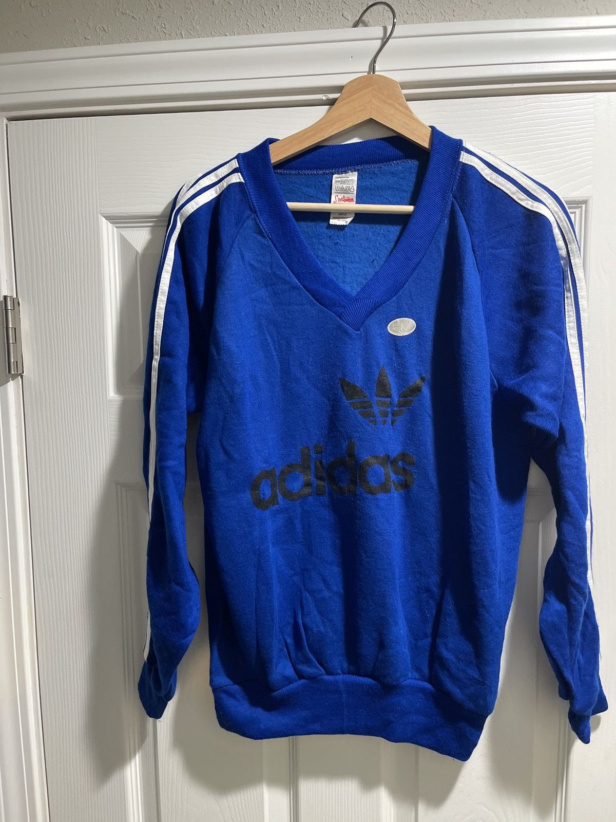 Adidas Vintage Bootleg Adidas V-Neck Sweatshirt Size M / US 6-8 / IT 42-44 - 1 Thumbnail