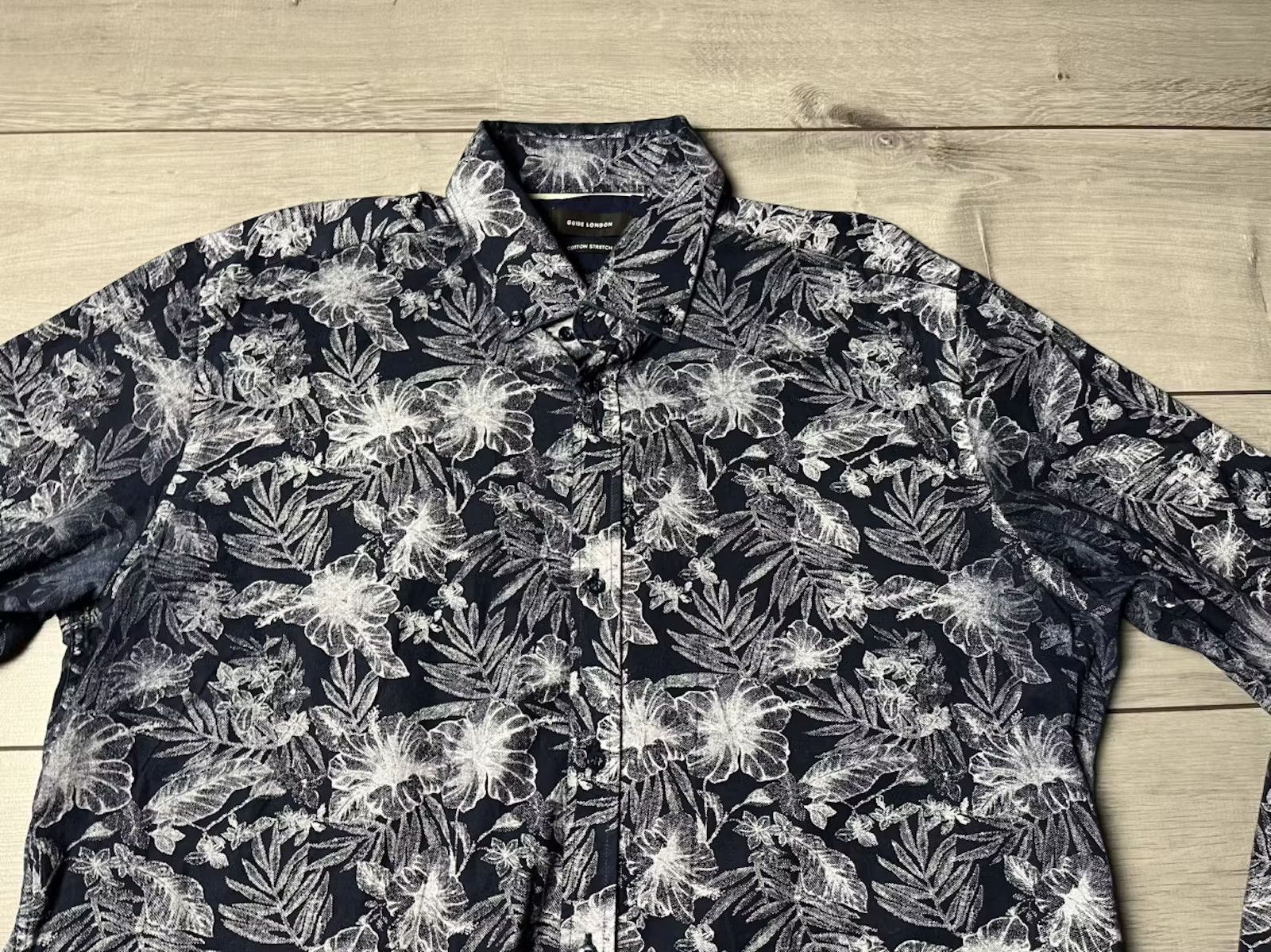 Other Guide London shirt flowers size XLarge Size US XL / EU 56 / 4 - 3 Thumbnail