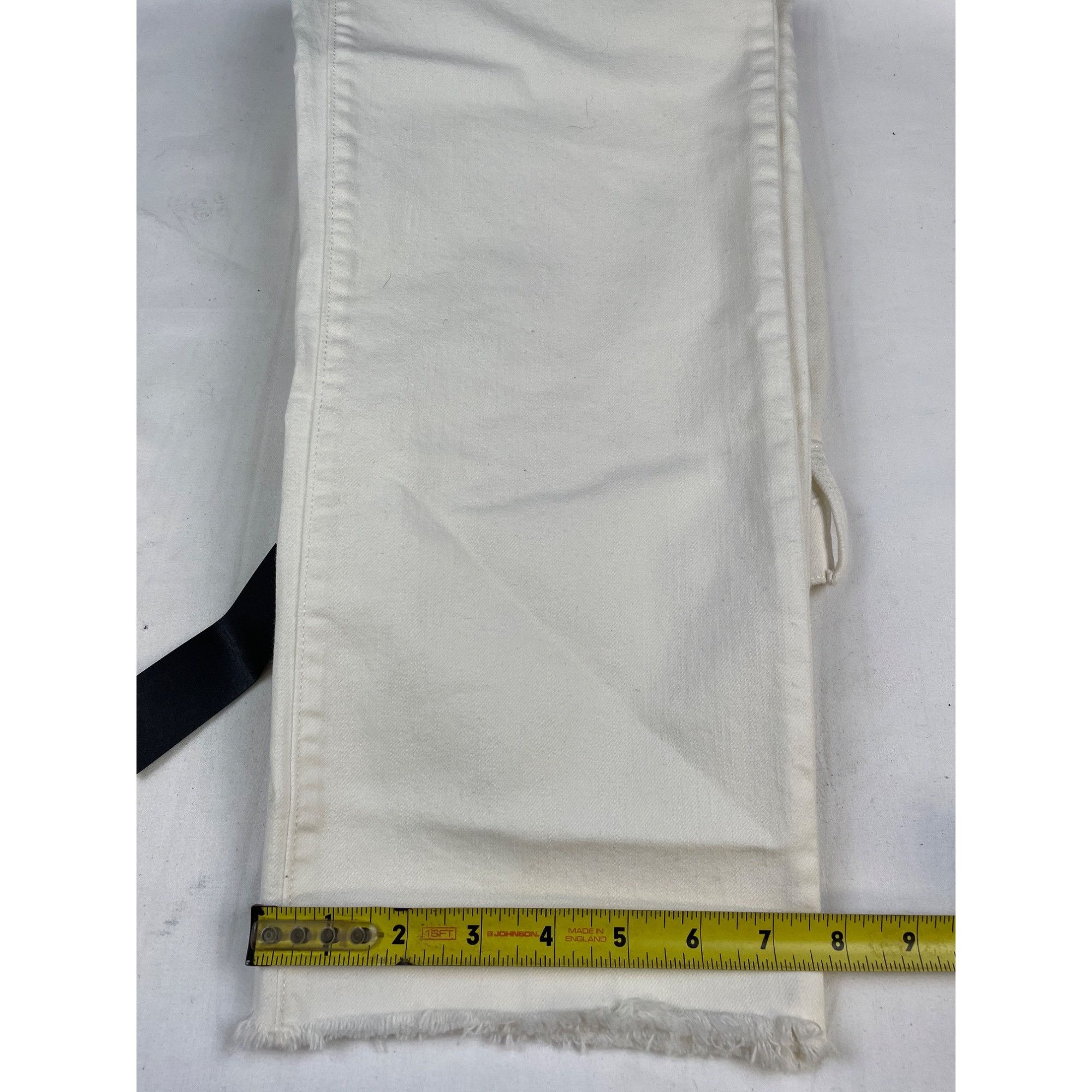 Banana Republic Banana Republic Women's White Mid Rise/ Straight/ Cropped Si Size 28" / US 6 / IT 42 - 7 Thumbnail