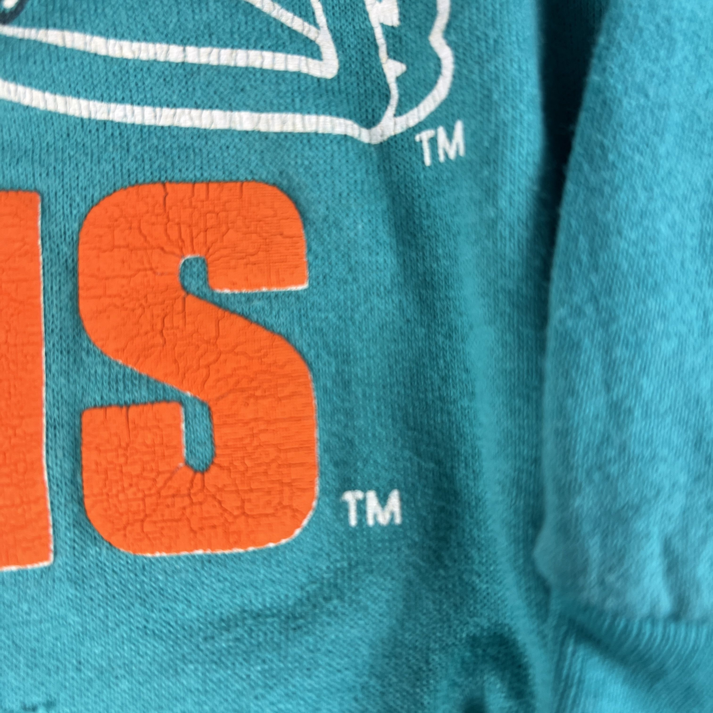 NFL × Vintage VTG 80s Miami Dolphins Sweatshirt Faded Thrashed Crewneck Size US L / EU 52-54 / 3 - 9 Thumbnail