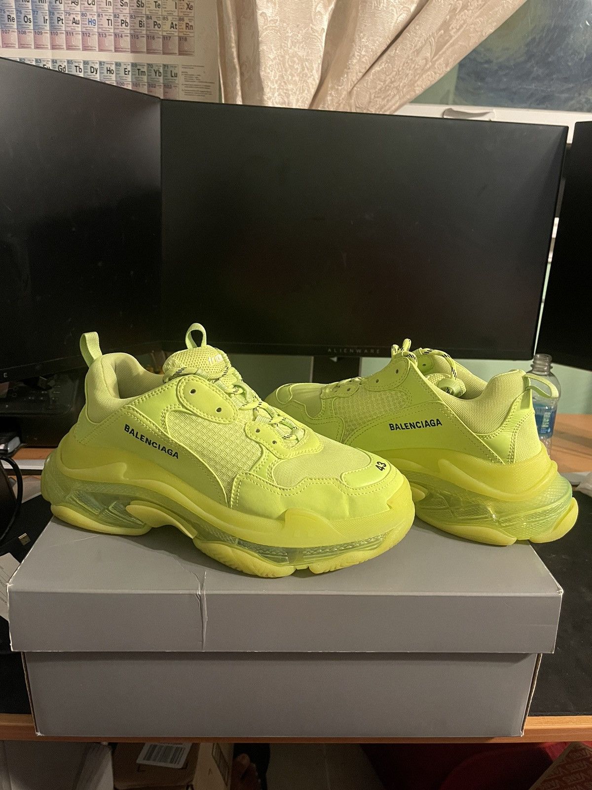 balenciaga 1s