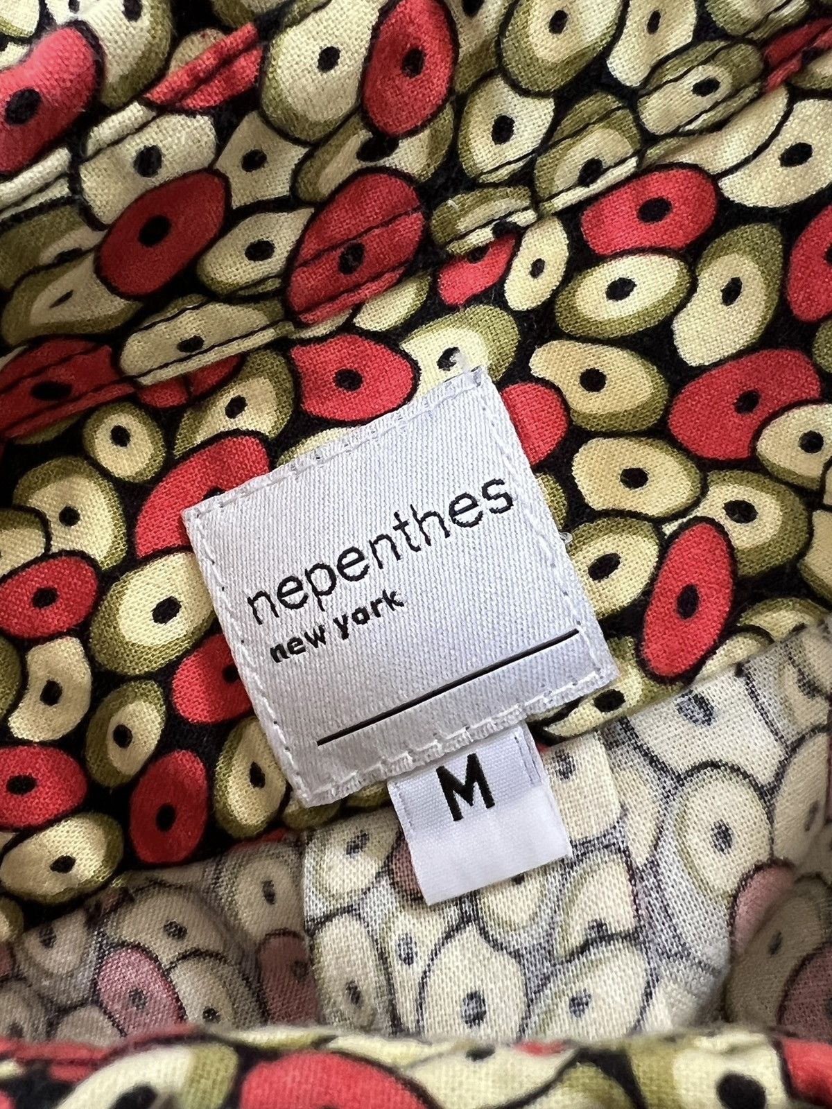 Nepenthes Nepenthes New York Button Down Shirt Size US M / EU 48-50 / 2 - 8 Thumbnail