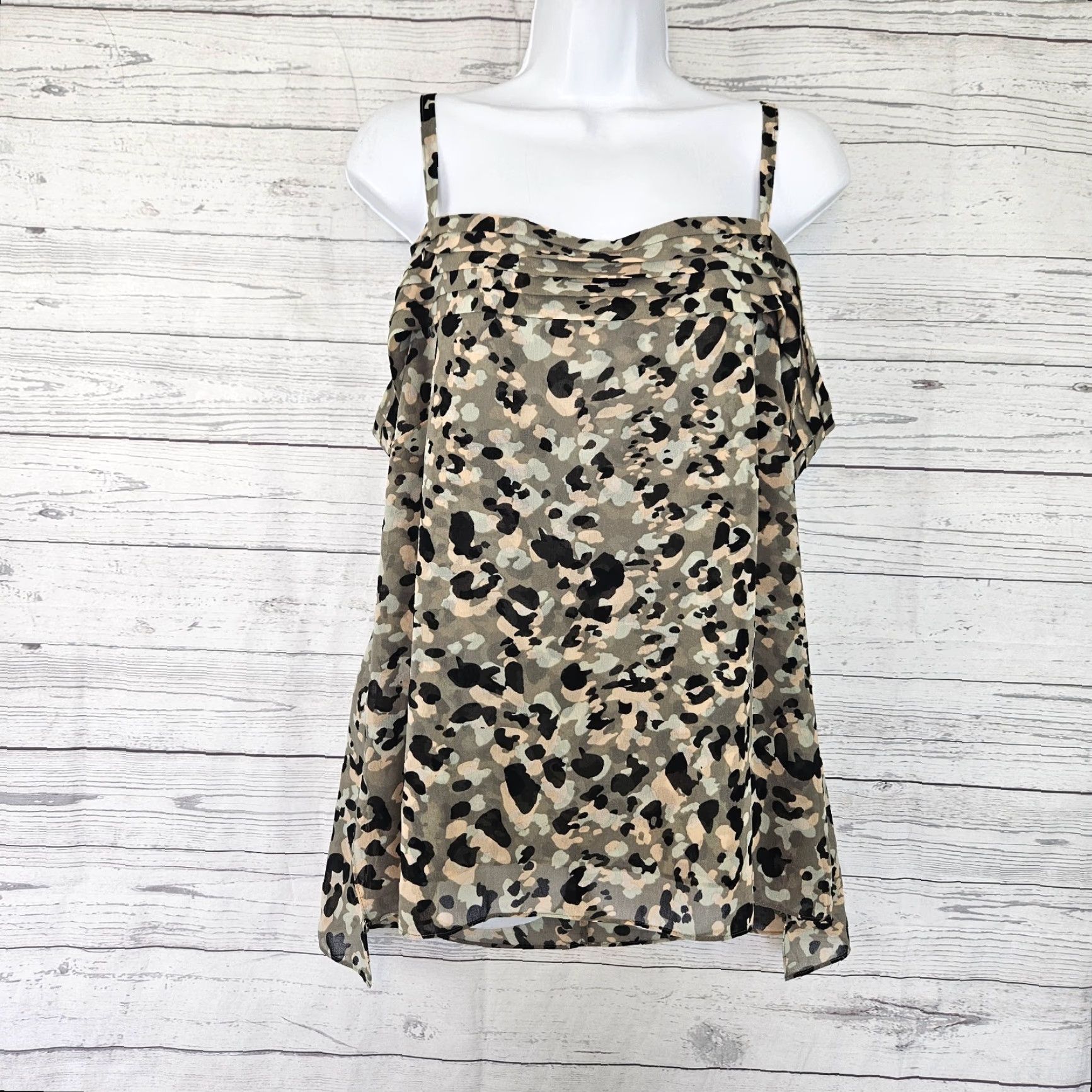 Vintage Cabi Blouse Shirt Womens XL Black Gray Camo Print Tiered Cold Shoulder Top Size XL / US 12-14 / IT 48-50 - 2 Thumbnail