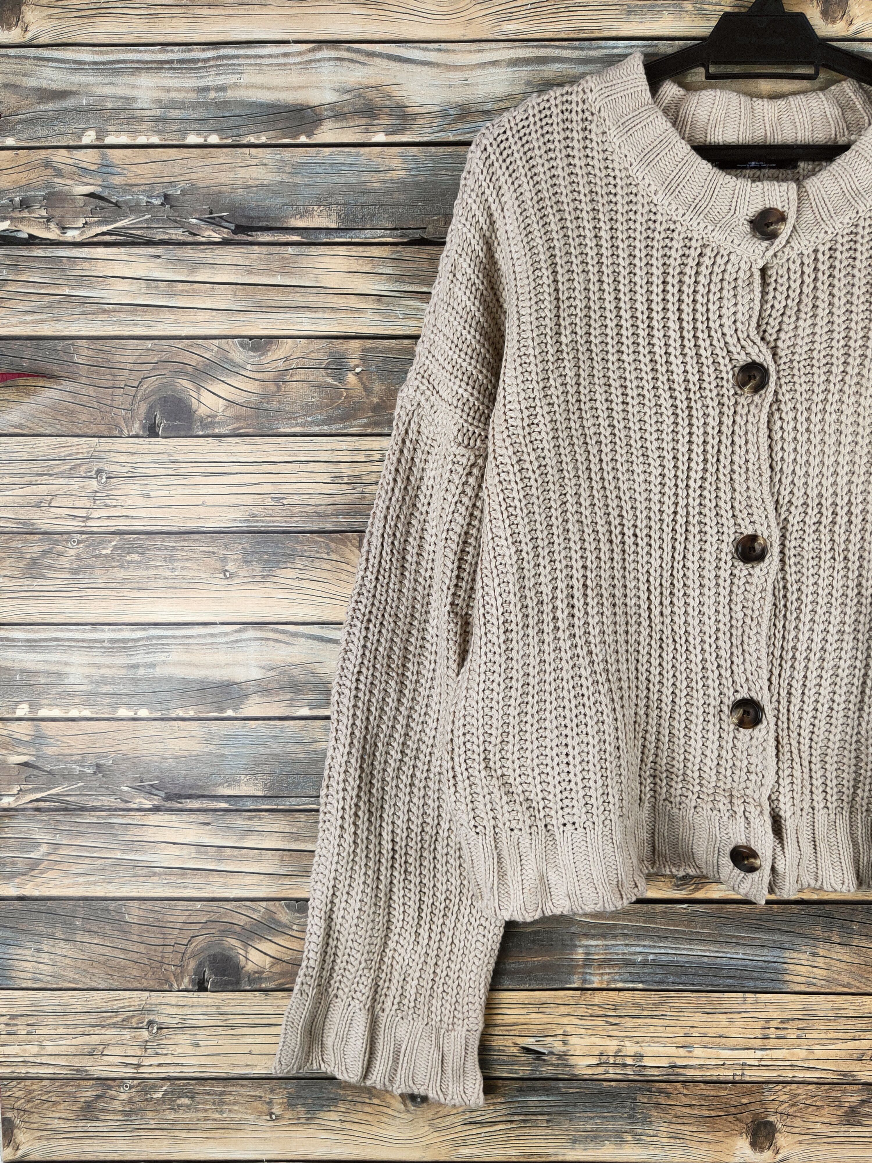 Japanese Brand DL Gogosing Beige Knitwear Cardigan #46-147 Size L / US 10 / IT 46 - 3 Thumbnail