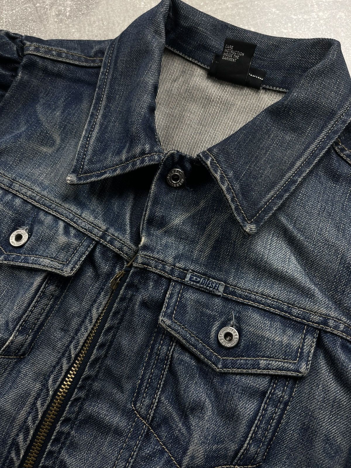 Diesel Women’s Vintage Y2K Denim Jacket M Distressed Cropped