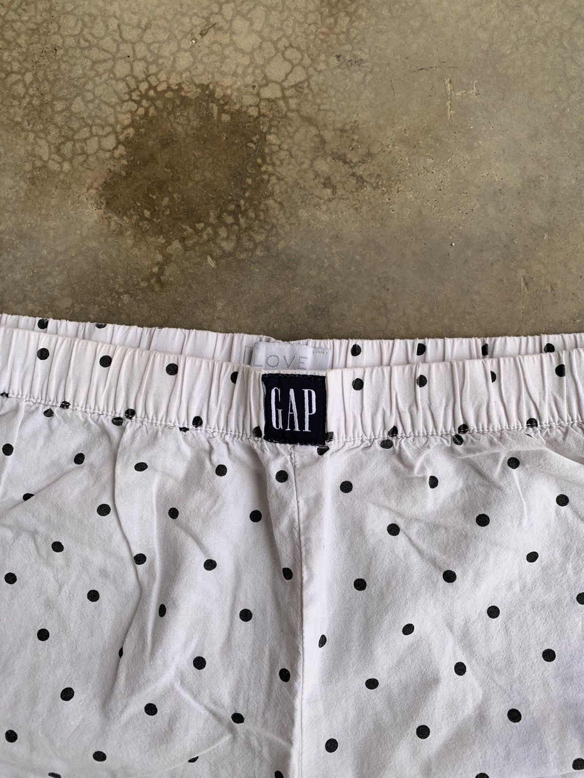 Gap 🔥 GAP Polkadots Love Boxer Short Size US 30 / EU 46 - 2 Thumbnail
